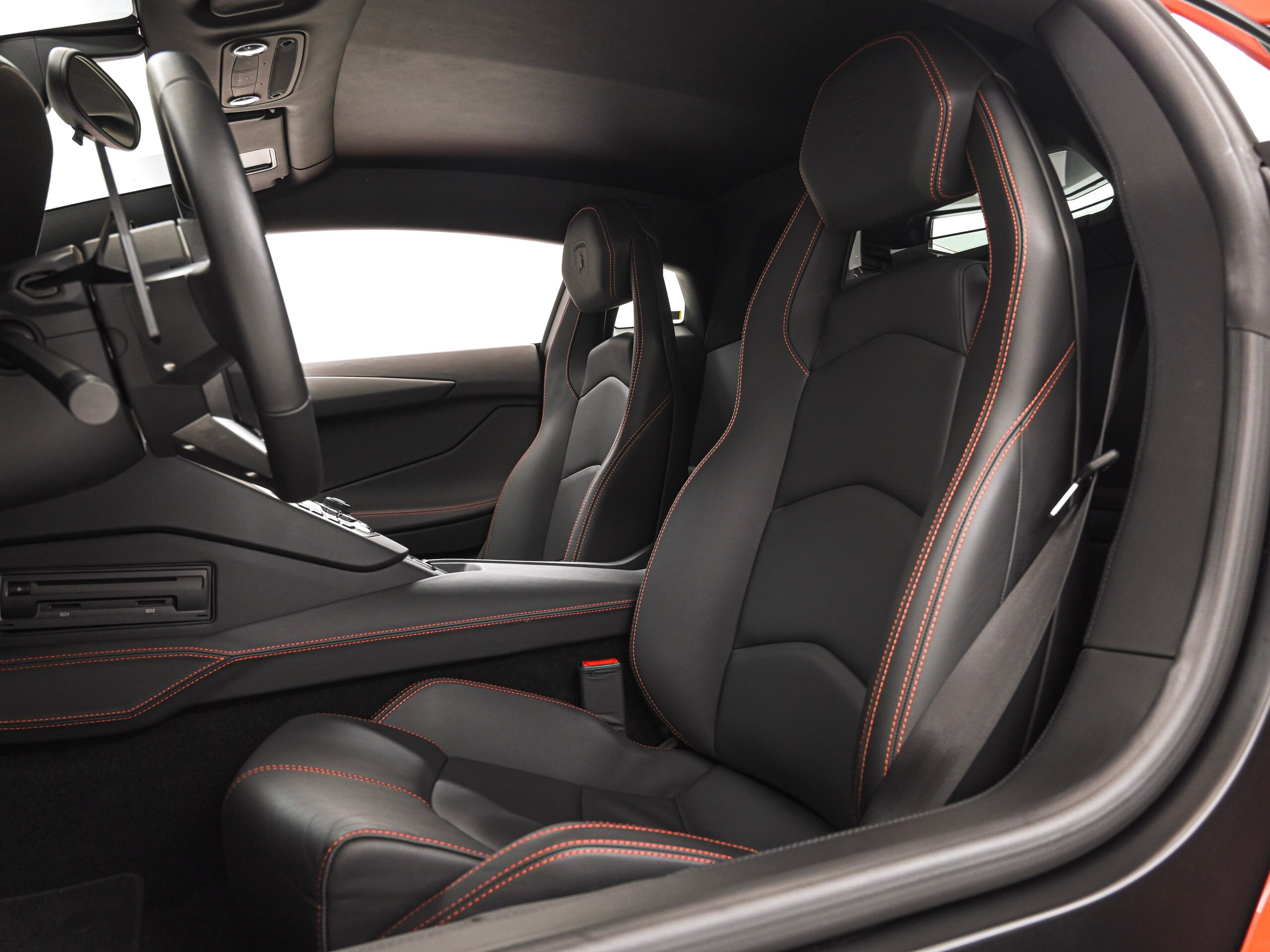 2013 Lamborghini Aventador LP700-4 — Photo 9 / 31