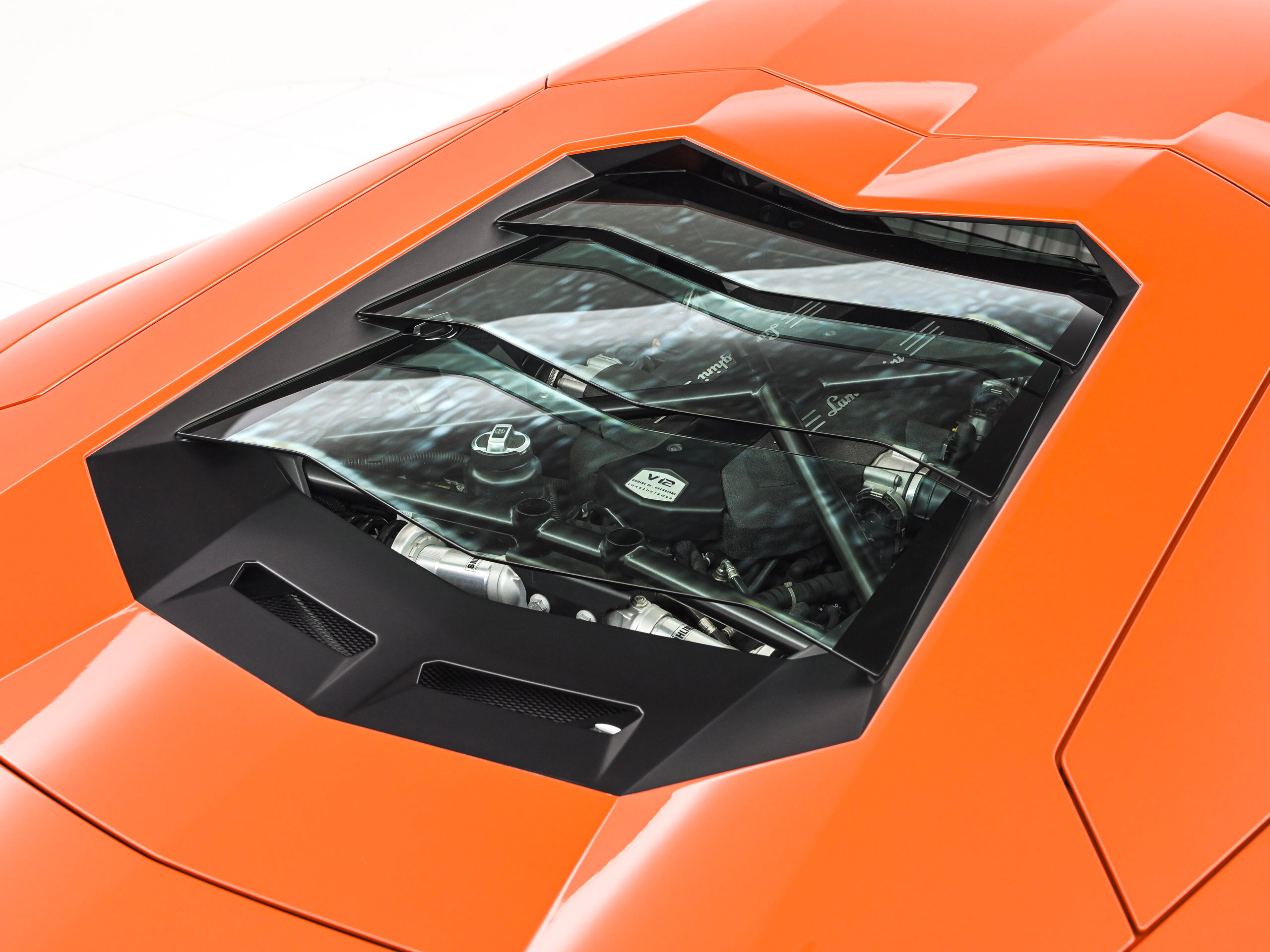 2013 Lamborghini Aventador LP700-4 — Photo 22 / 31