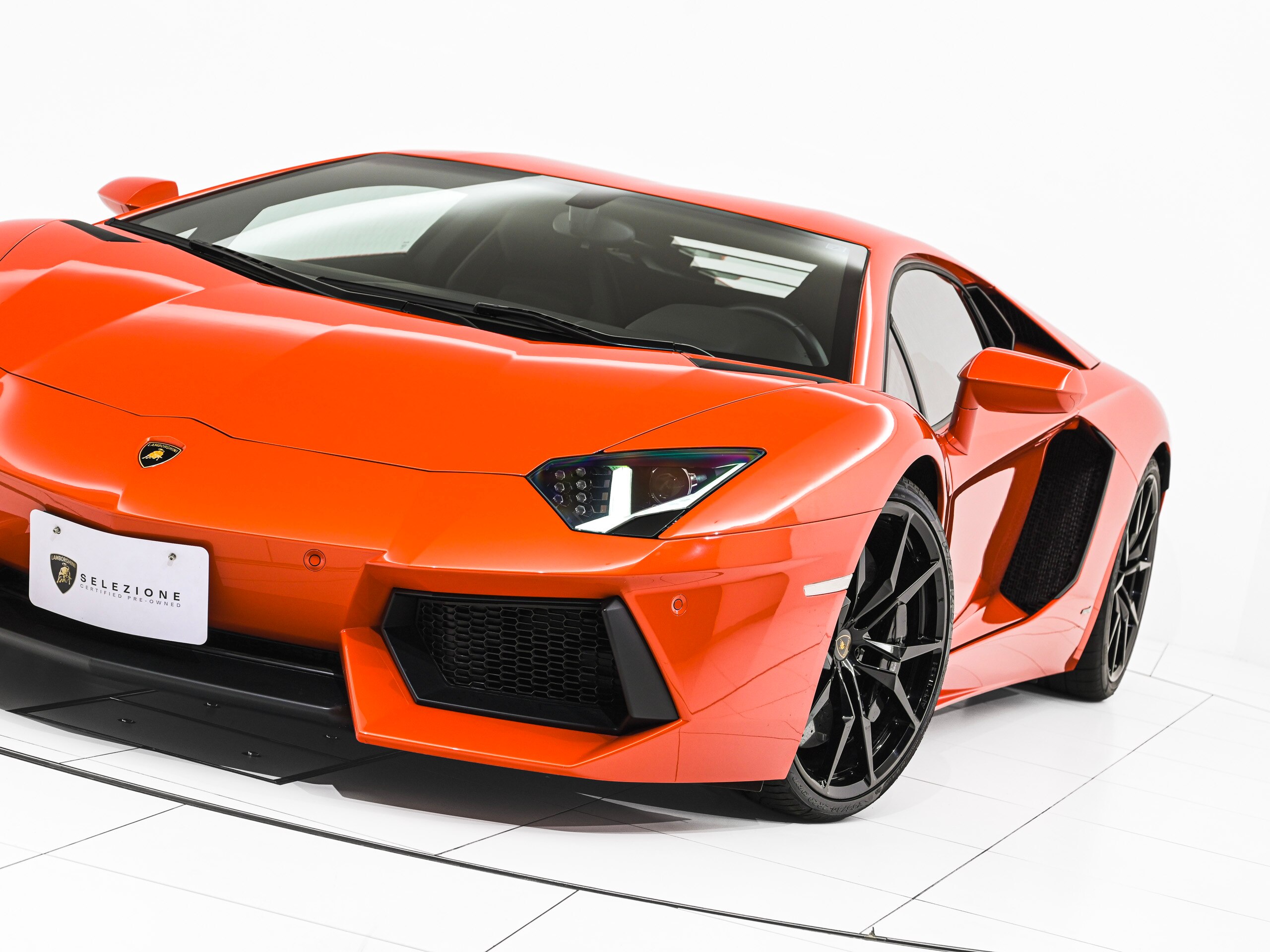 2013 Lamborghini Aventador LP700-4 — Photo 27 / 31