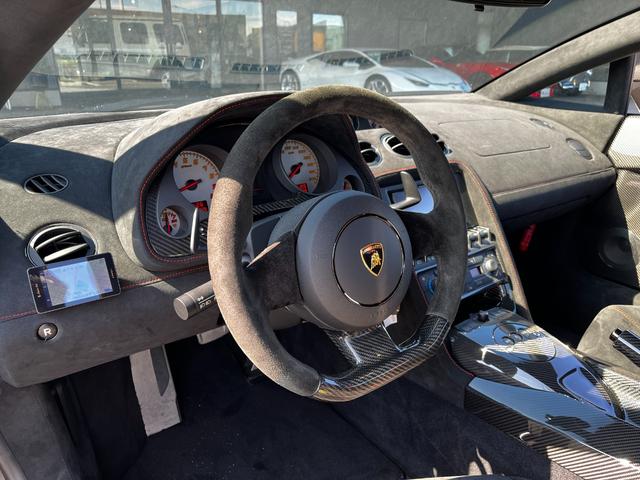 2013 Lamborghini Gallardo LP570-4 Superleggera — Photo 7 / 38