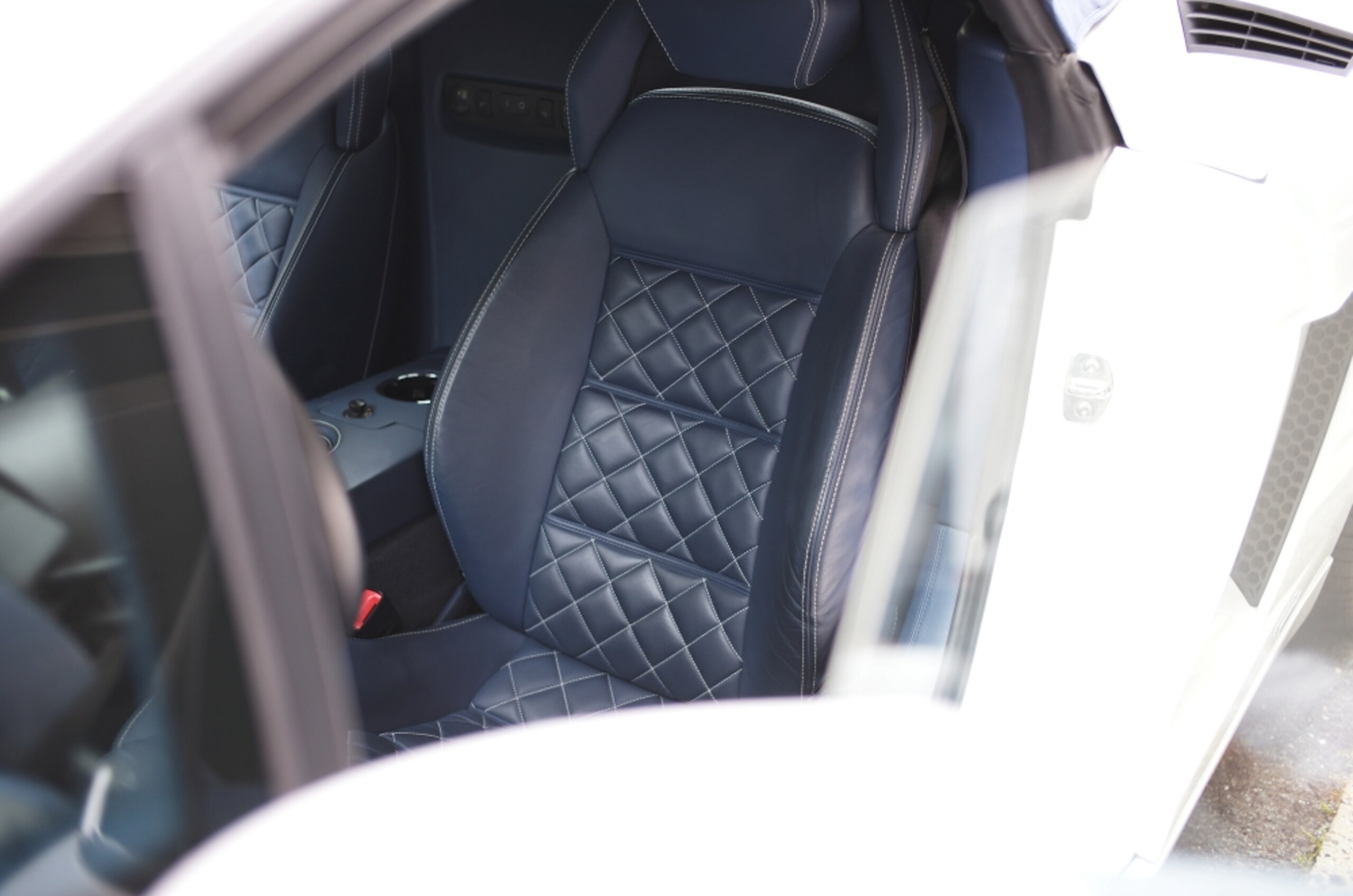 2013 Lamborghini Gallardo Spyder — Photo 8 / 12