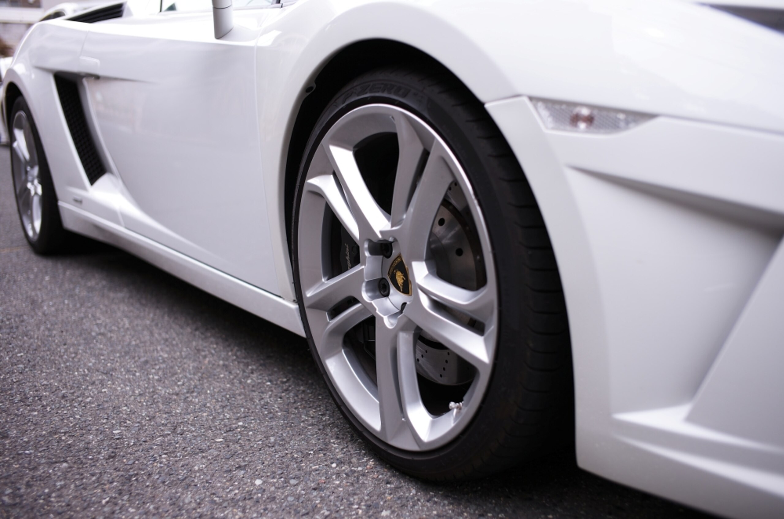 2013 Lamborghini Gallardo Spyder — Photo 11 / 12