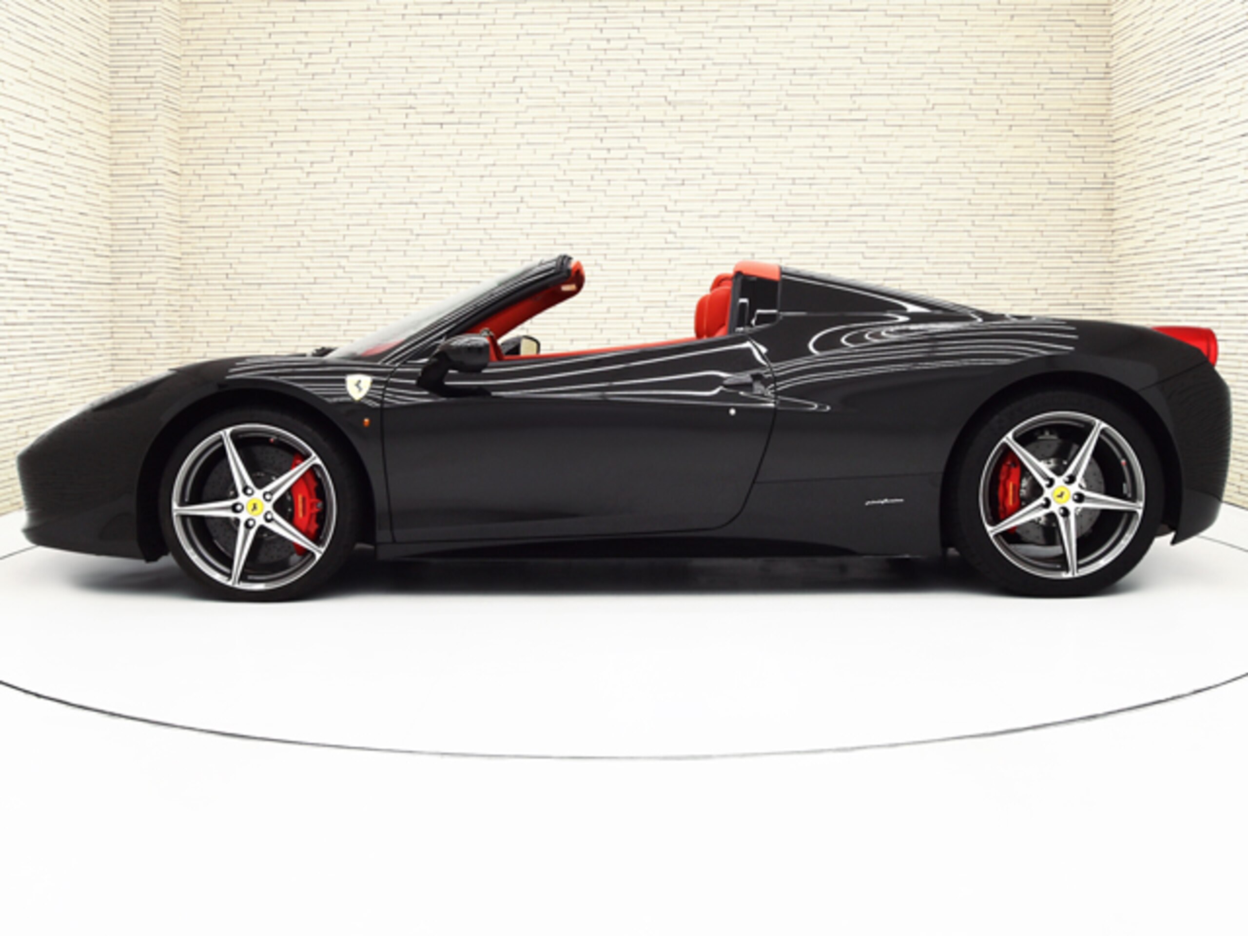 2014 Ferrari 458 Spider — Photo 6 / 28