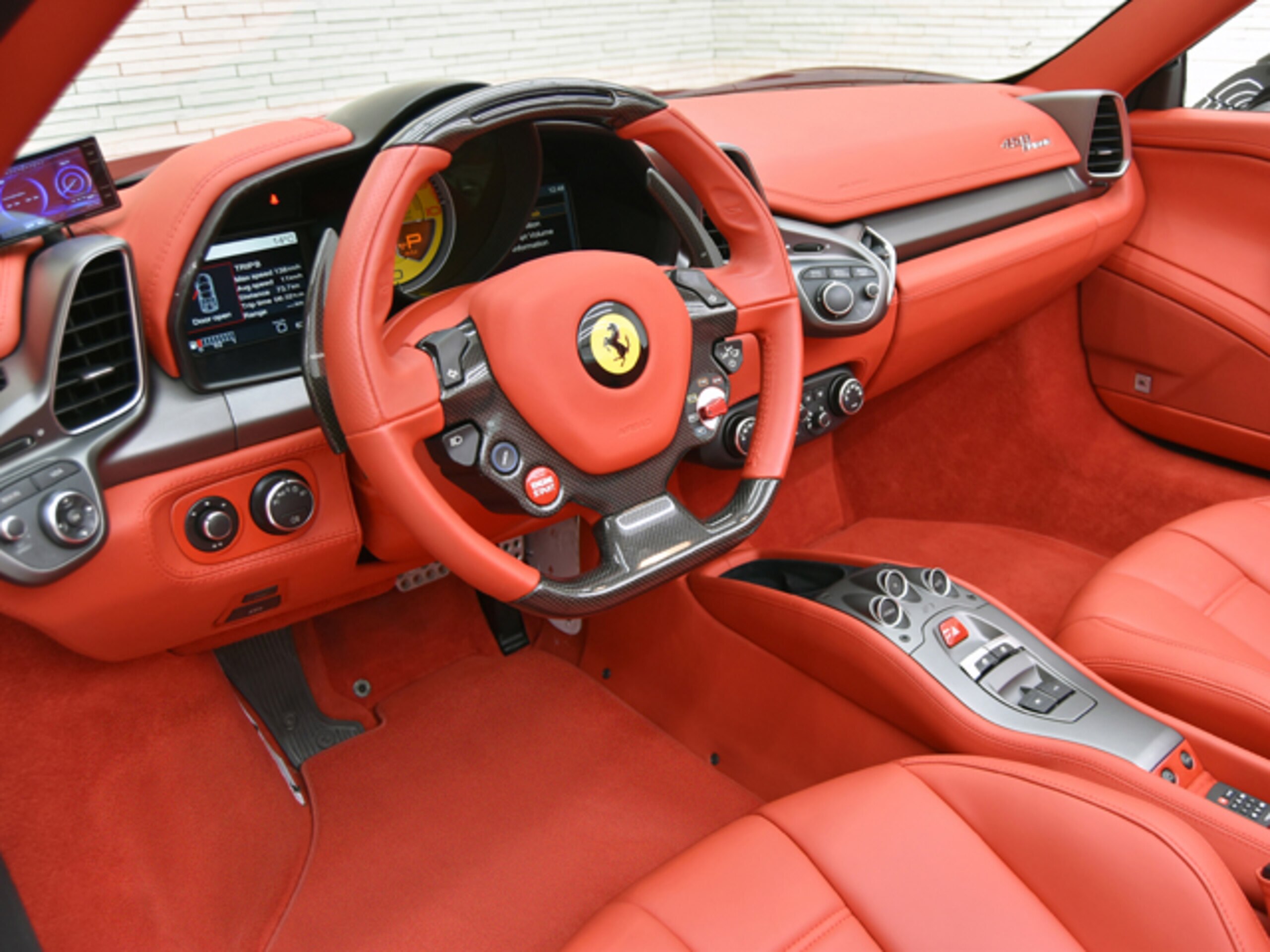 2014 Ferrari 458 Spider — Photo 12 / 28