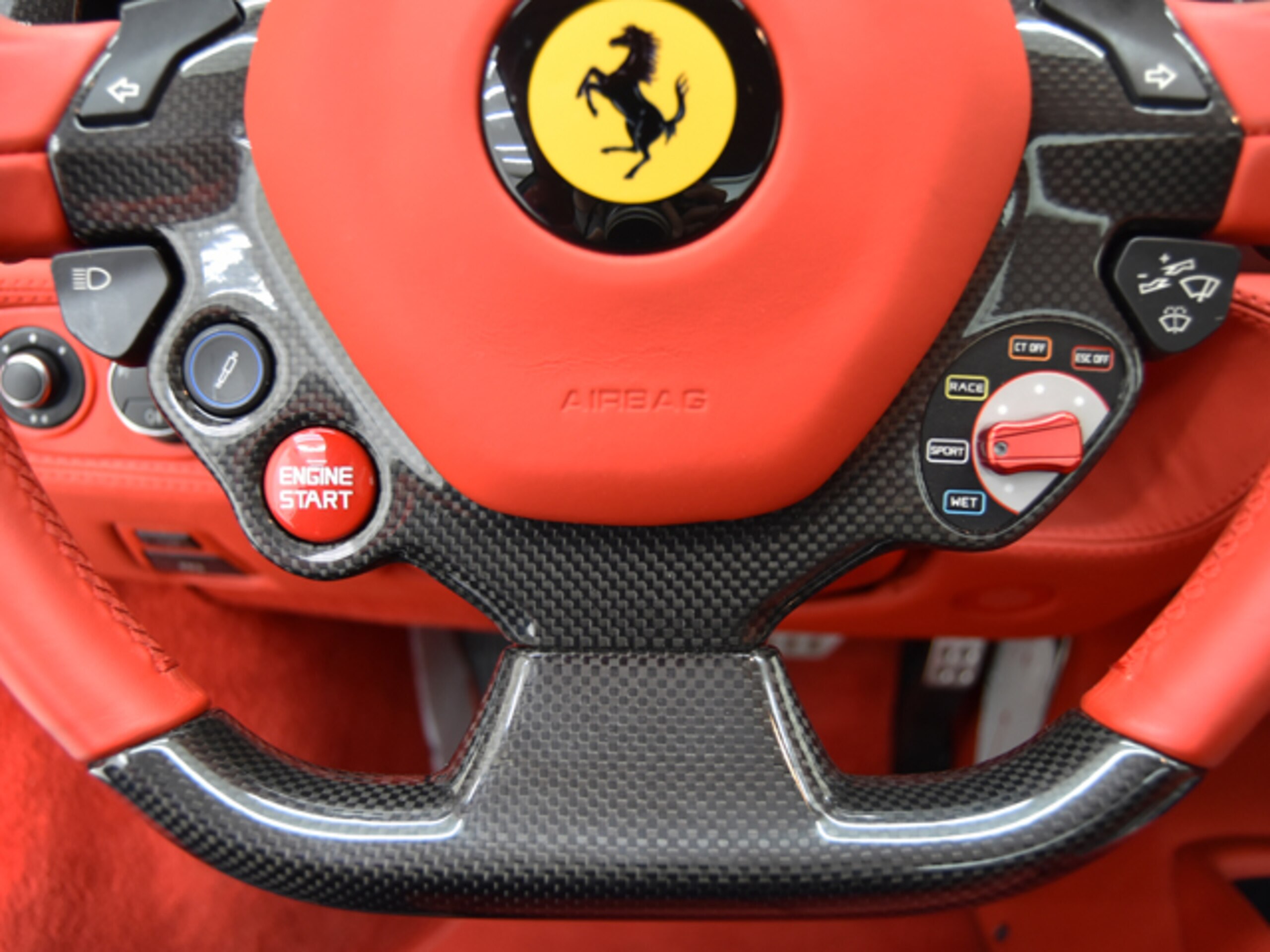 2014 Ferrari 458 Spider — Photo 18 / 28