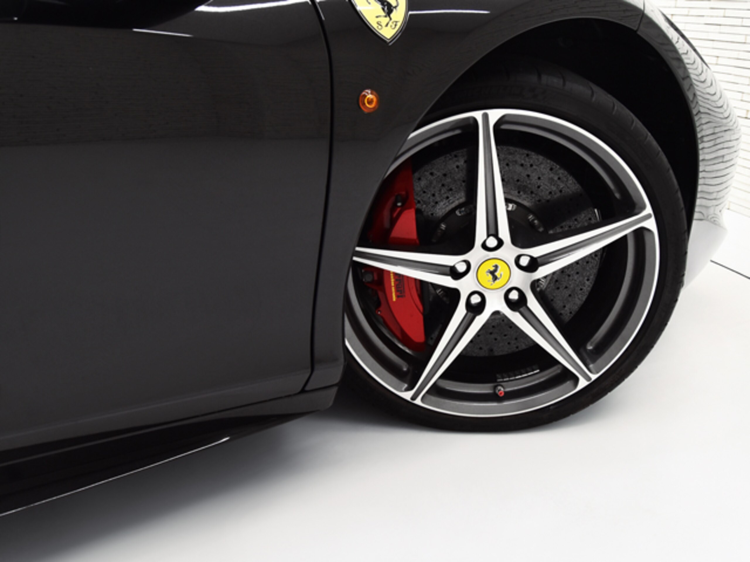 2014 Ferrari 458 Spider — Photo 21 / 28