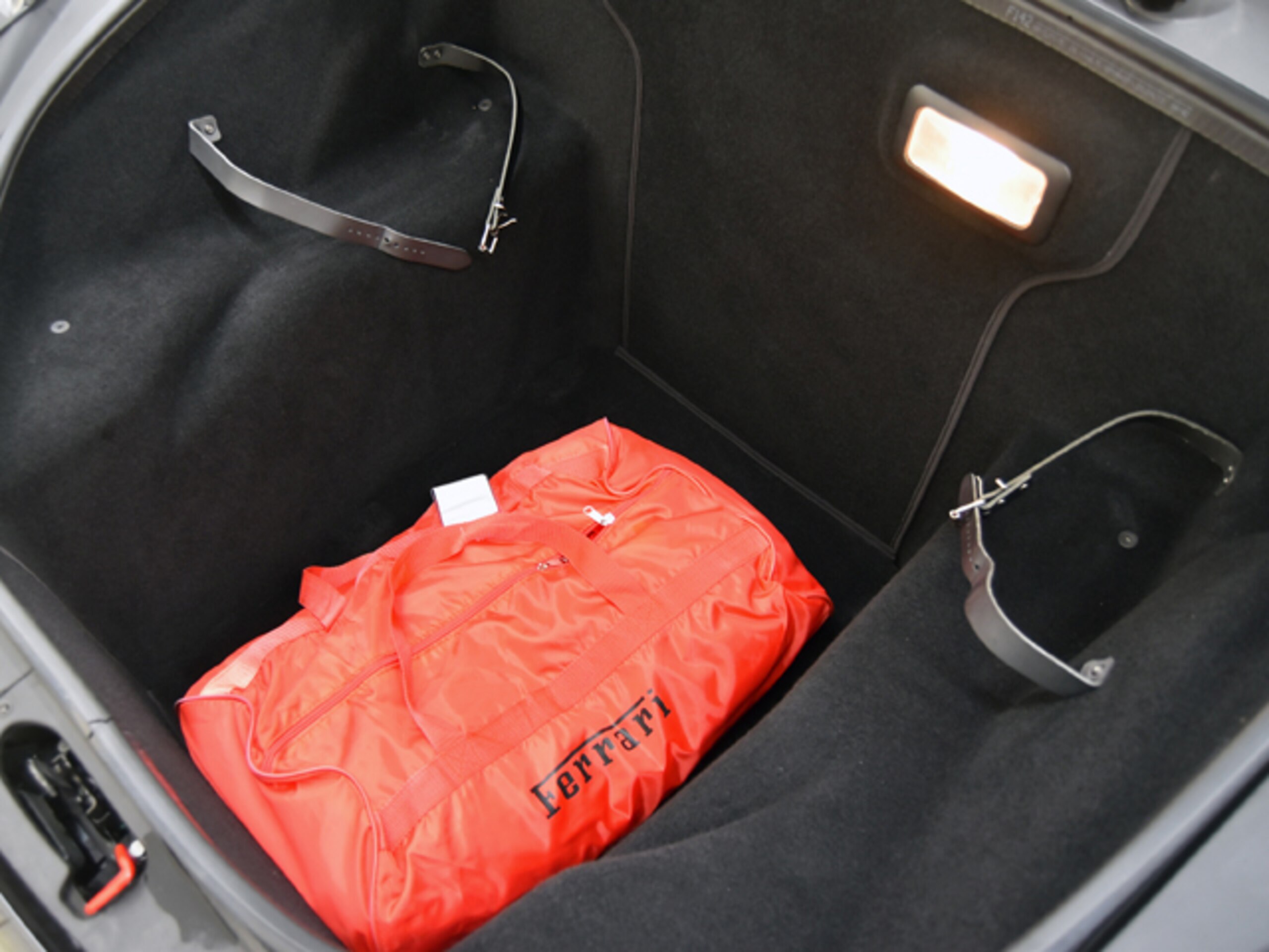 2014 Ferrari 458 Spider — Photo 27 / 28
