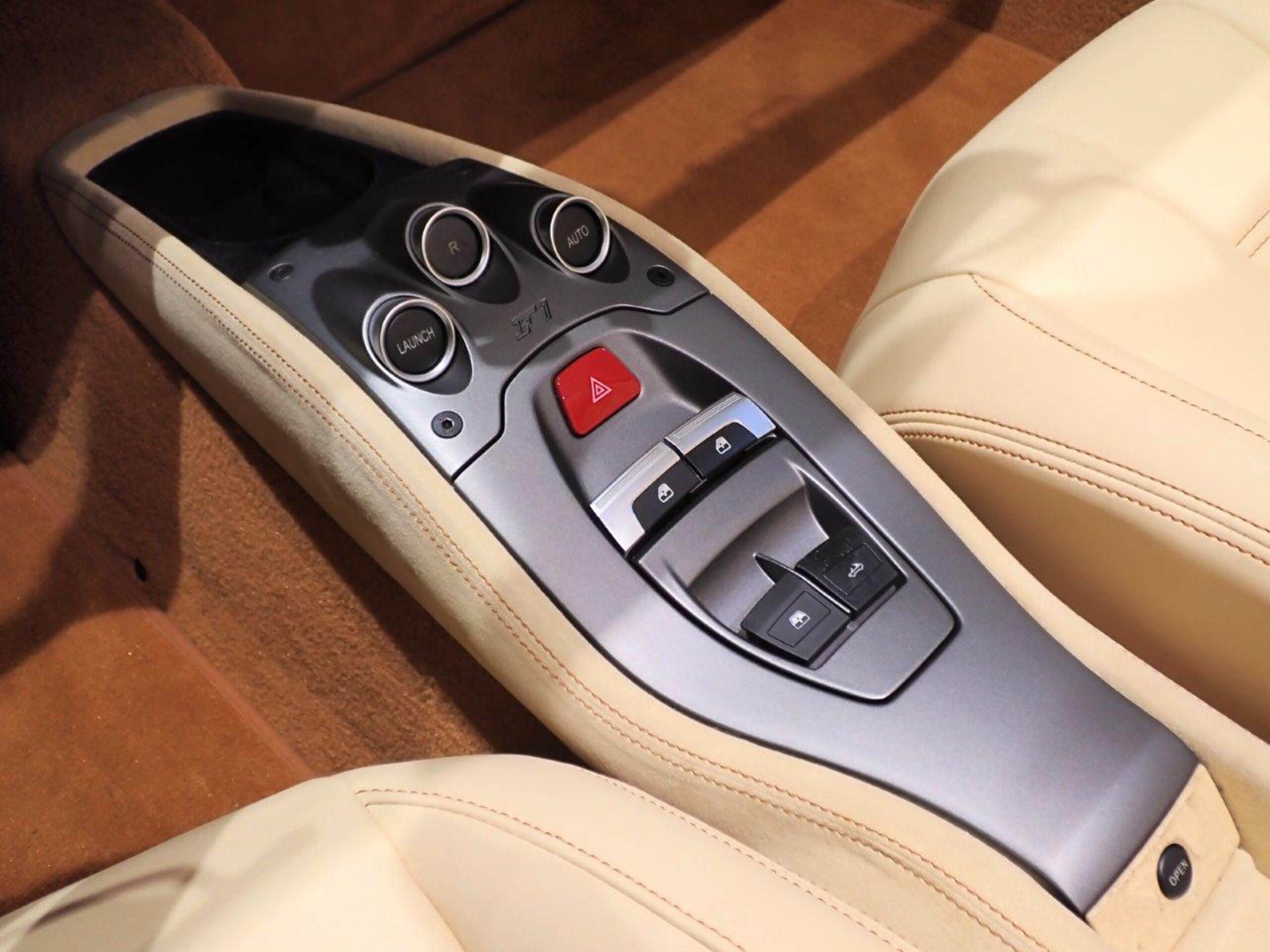 2014 Ferrari 458 Spider — Photo 8 / 24