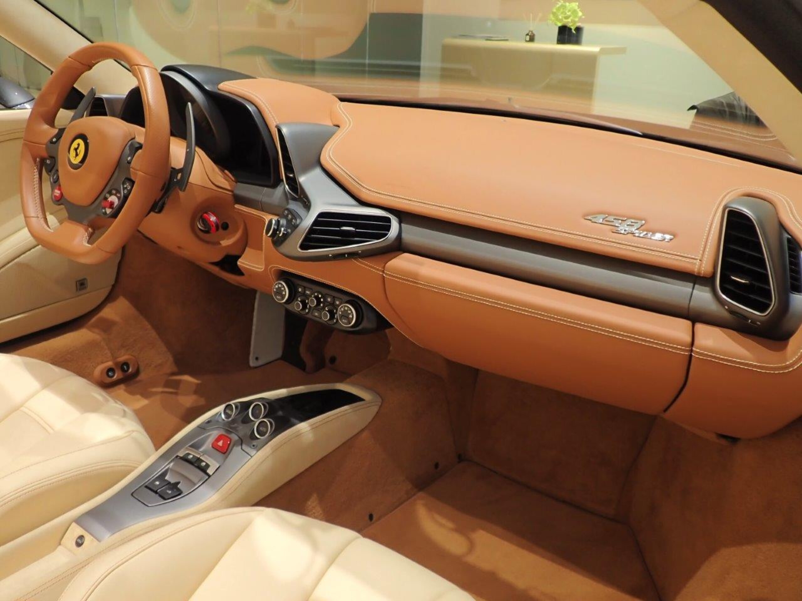 2014 Ferrari 458 Spider — Photo 9 / 24