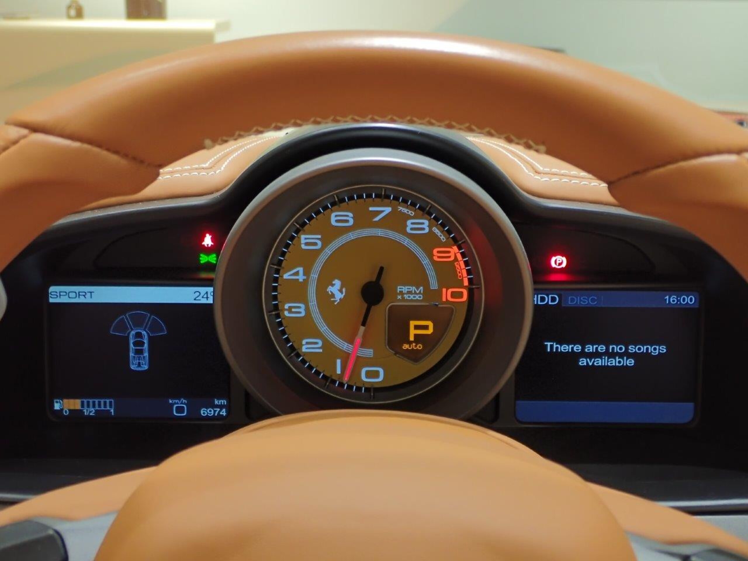 2014 Ferrari 458 Spider — Photo 12 / 24