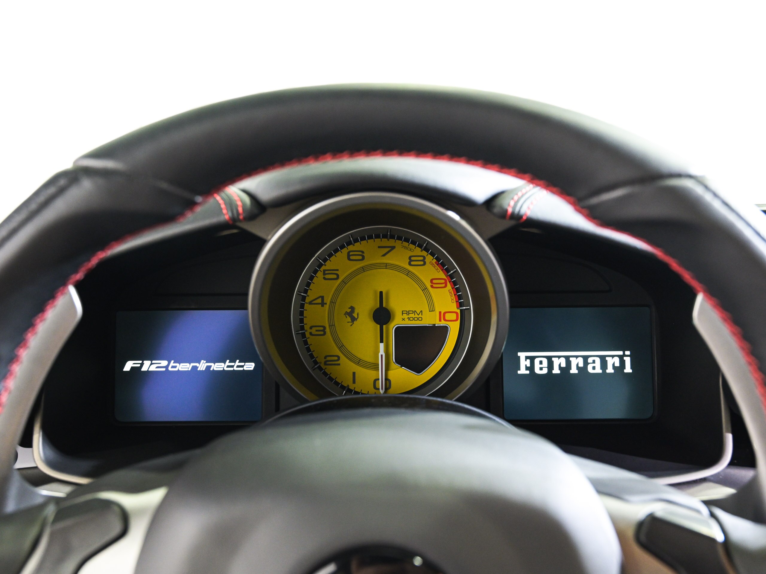 2014 Ferrari F12 Berlinetta — Photo 13 / 34