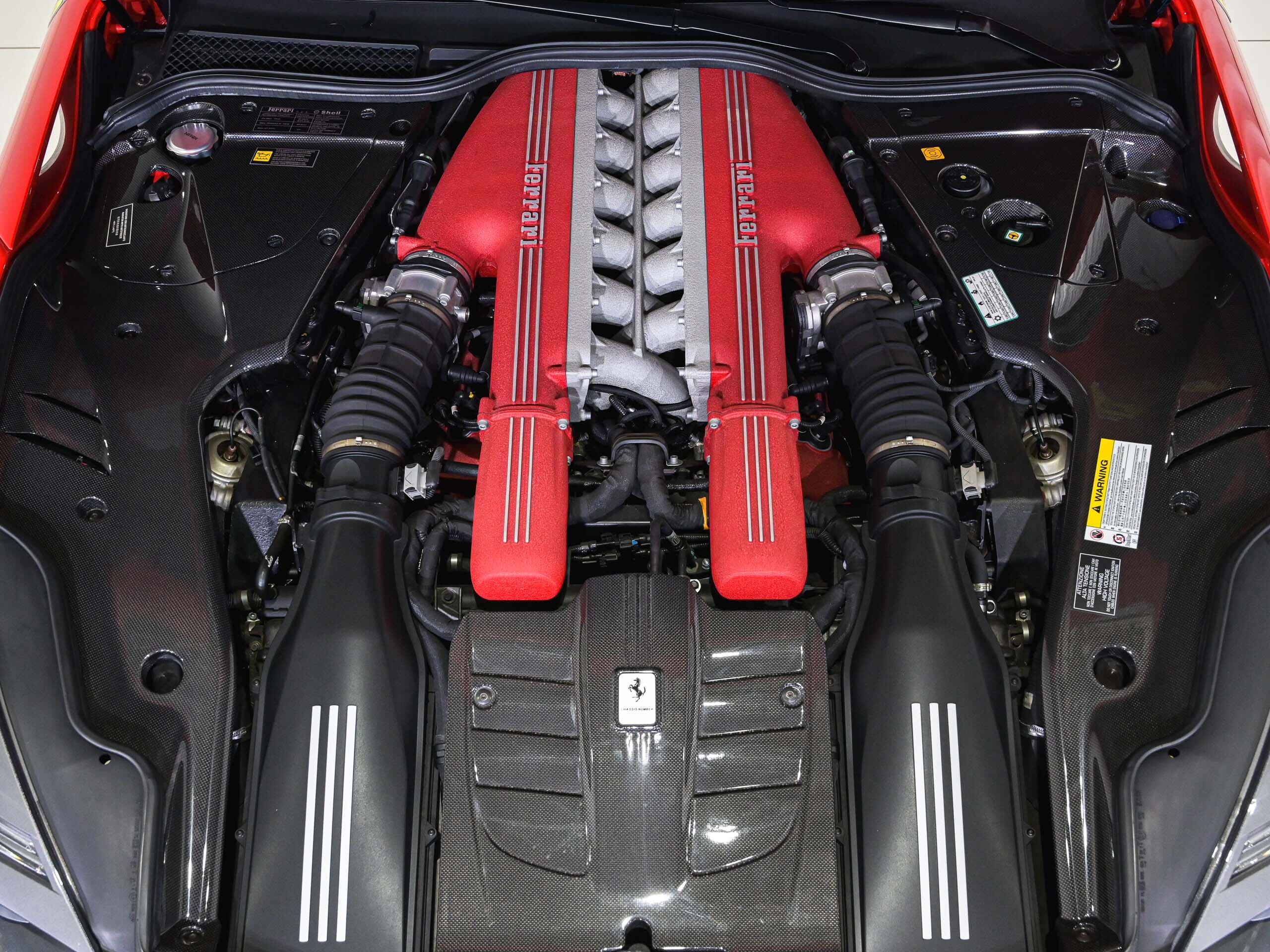 2014 Ferrari F12 Berlinetta — Photo 15 / 34