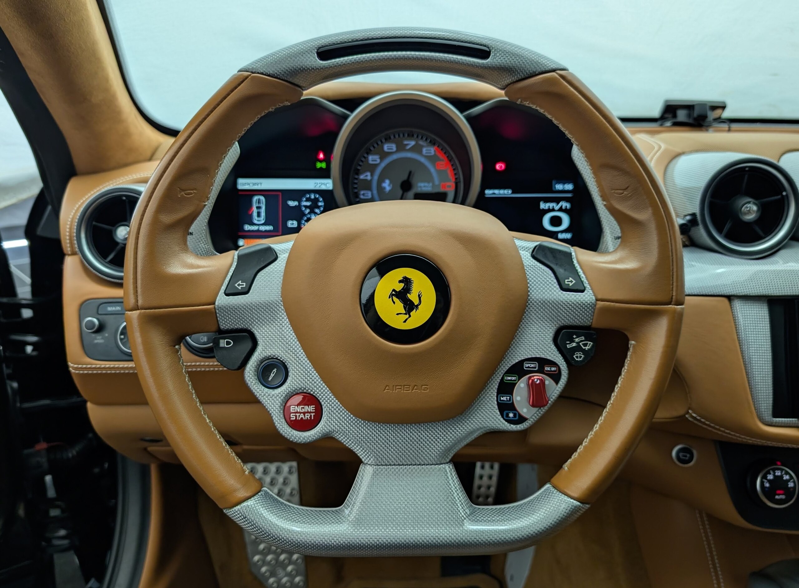 2014 Ferrari FF — Photo 7 / 38