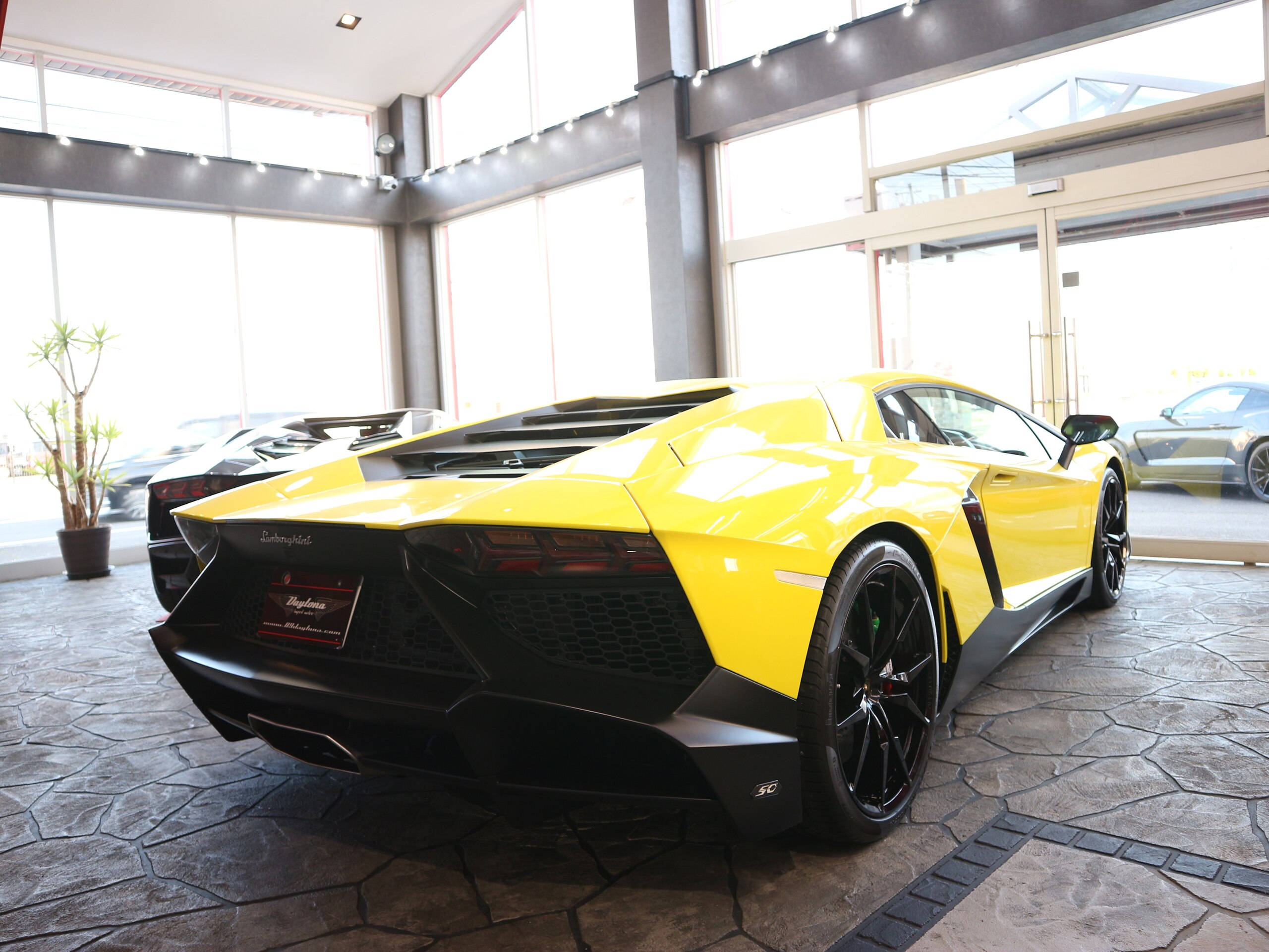 2014 Lamborghini Aventador LP720-4 — Photo 8 / 33