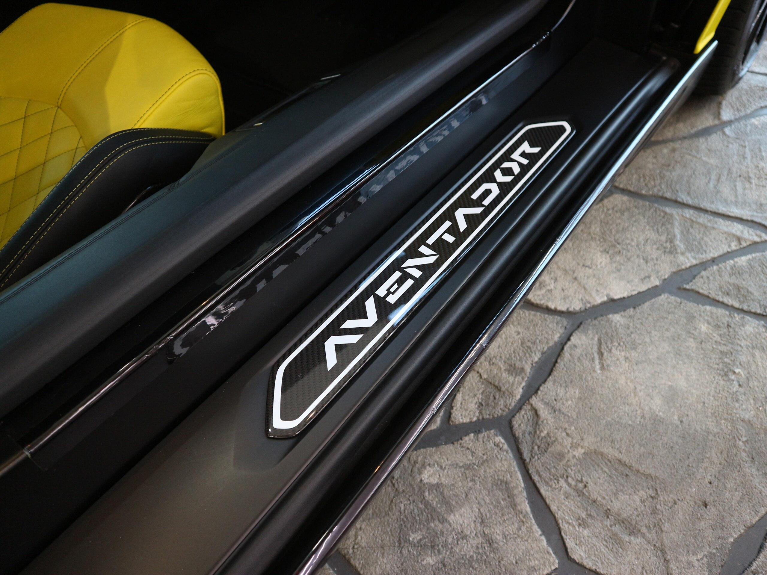 2014 Lamborghini Aventador LP720-4 — Photo 9 / 33