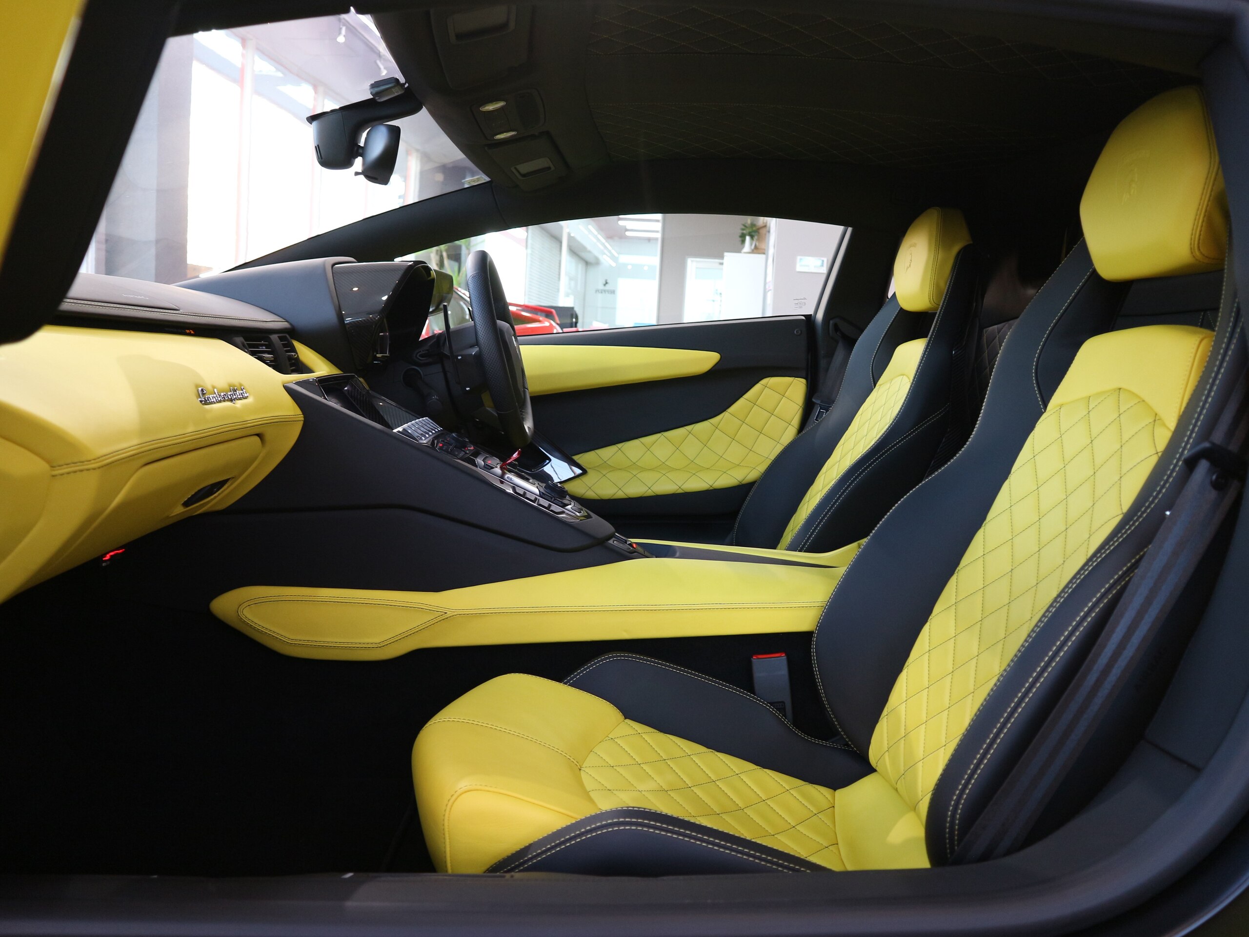 2014 Lamborghini Aventador LP720-4 — Photo 20 / 33