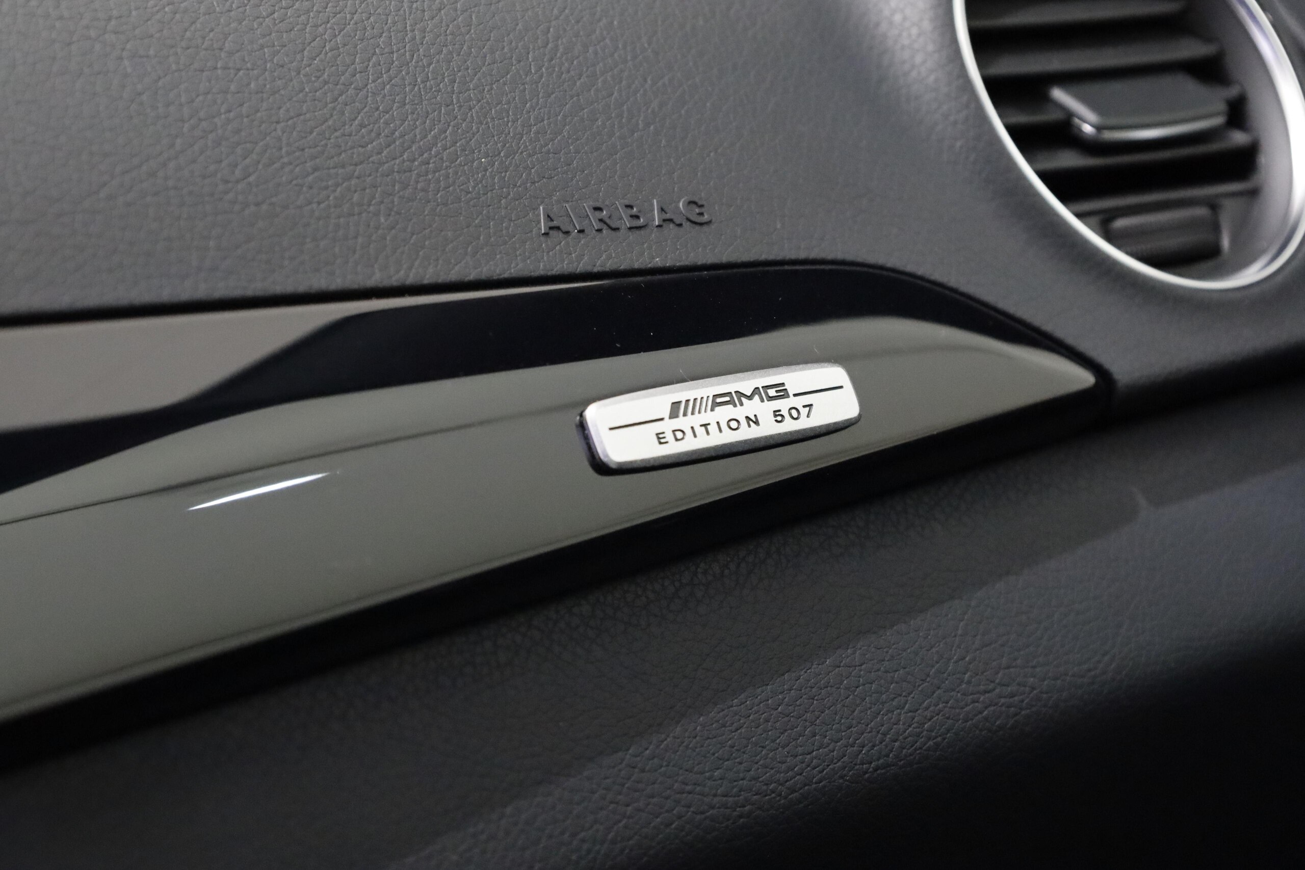 2014 Mercedes Benz C63 AMG — Photo 8 / 24