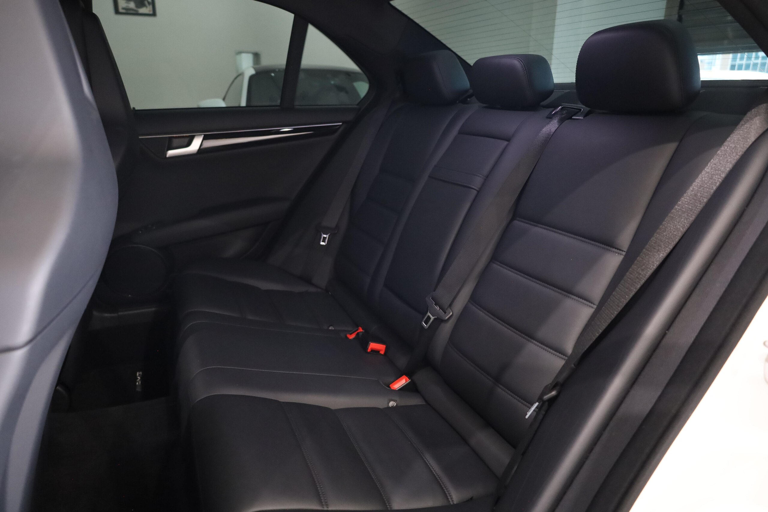 2014 Mercedes Benz C63 AMG — Photo 9 / 24