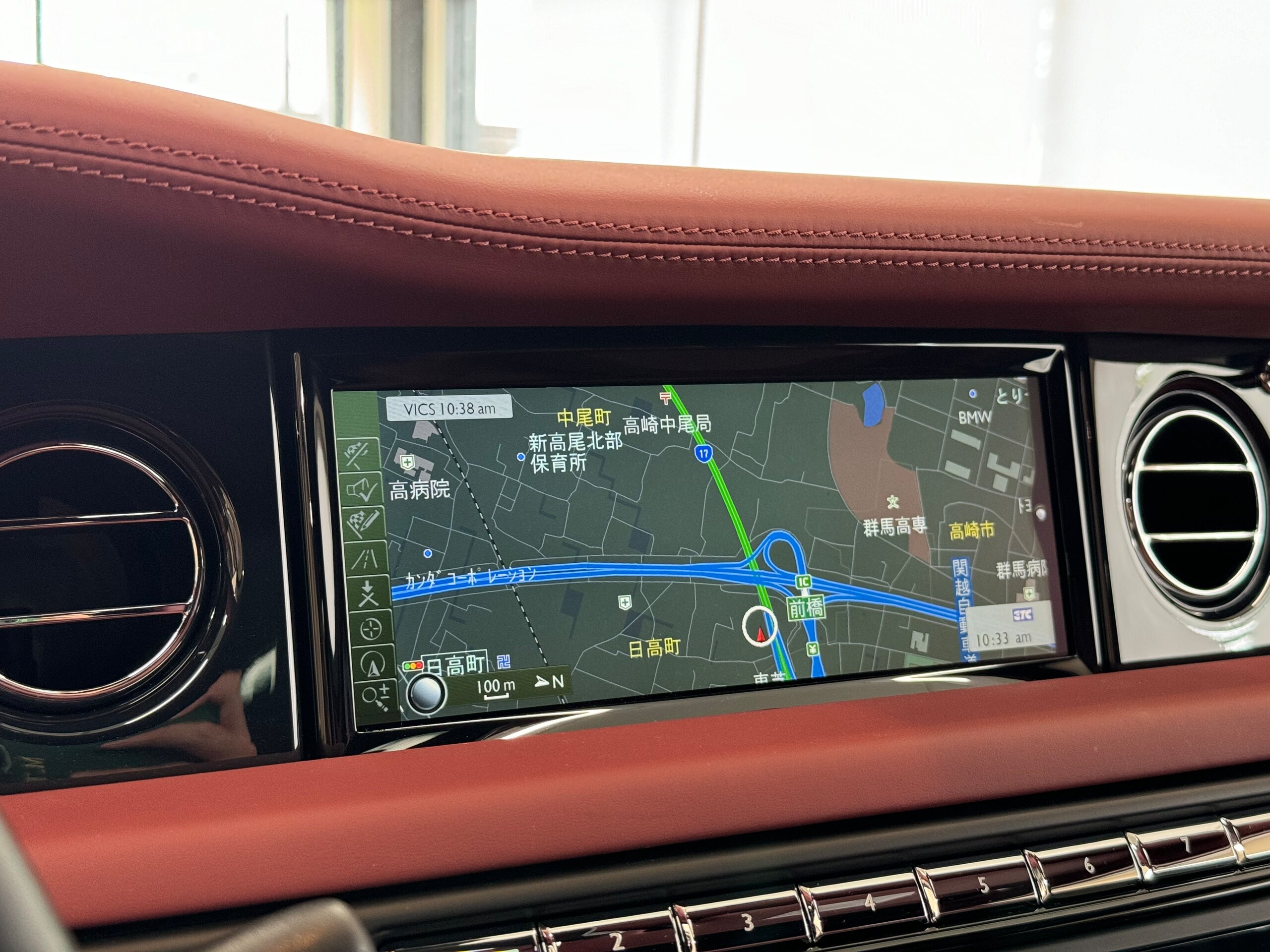 2014 Rolls-Royce Phantom — Photo 31 / 60