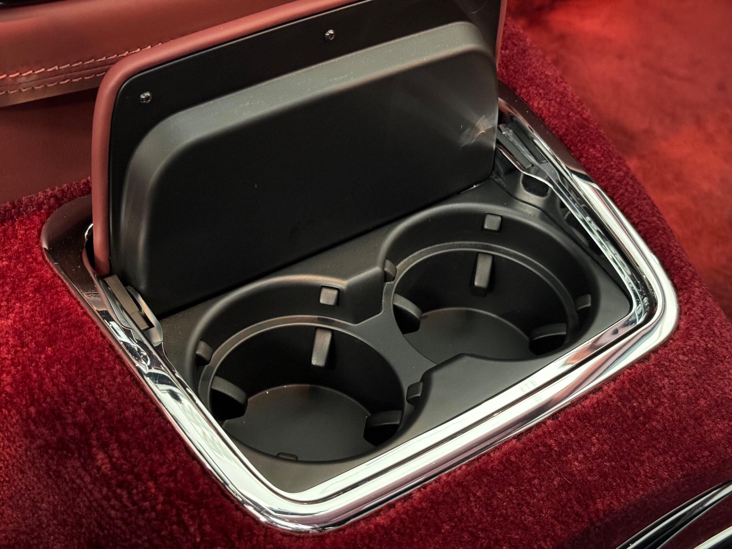2014 Rolls-Royce Phantom — Photo 34 / 60