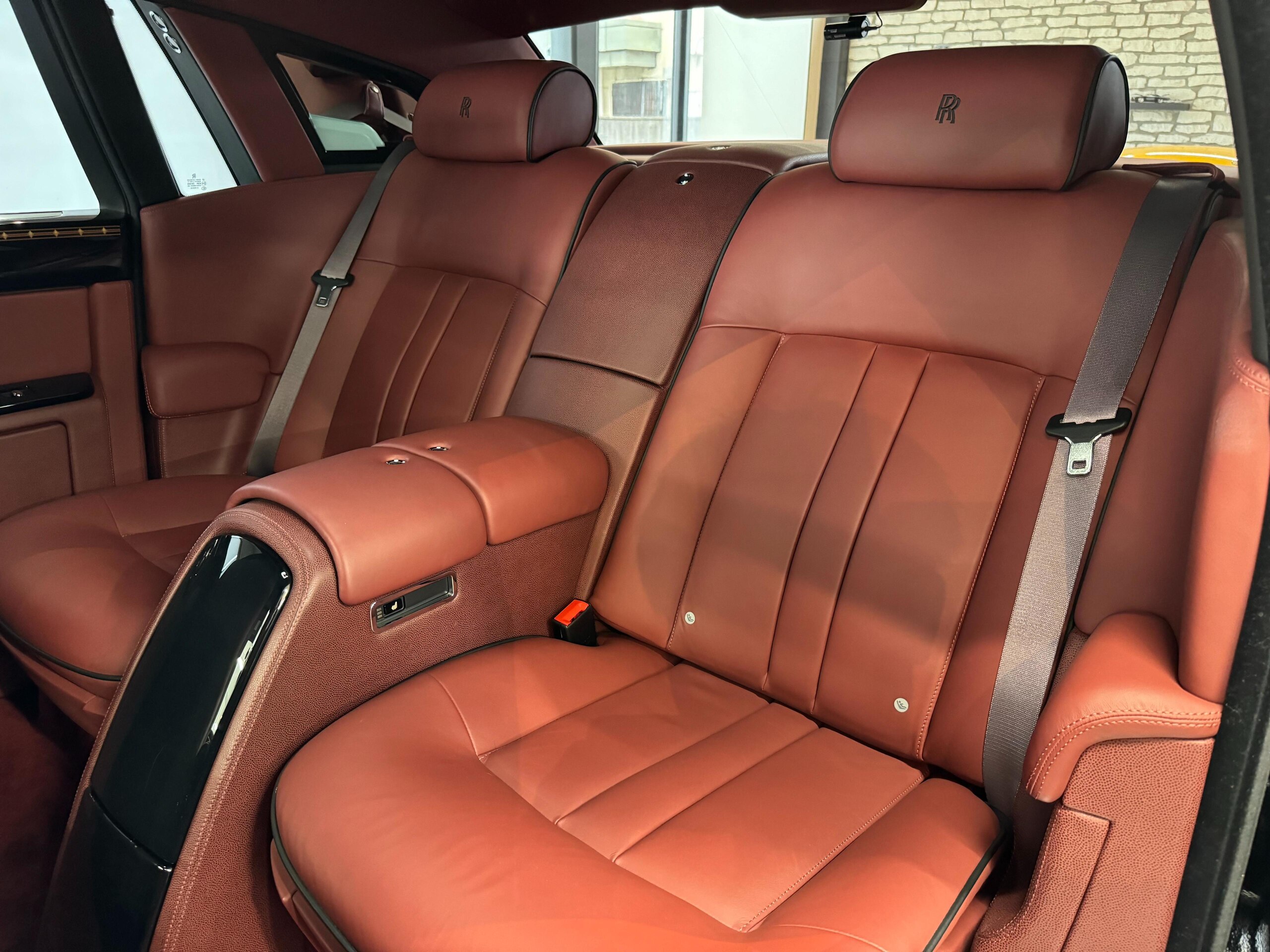 2014 Rolls-Royce Phantom — Photo 55 / 60