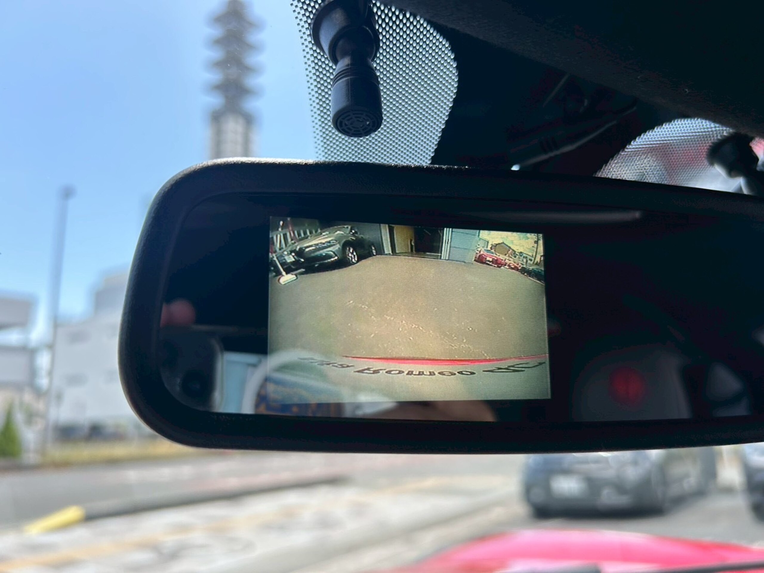 2015 Alfa Romeo 4C — Photo 30 / 34