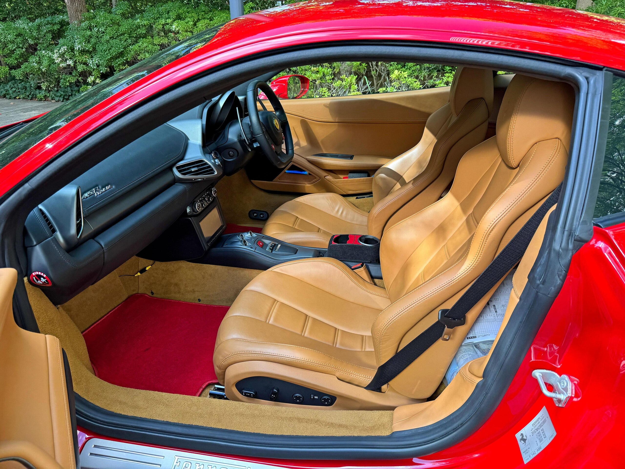 2015 Ferrari 458 Italia F1 DCT — Photo 7 / 11