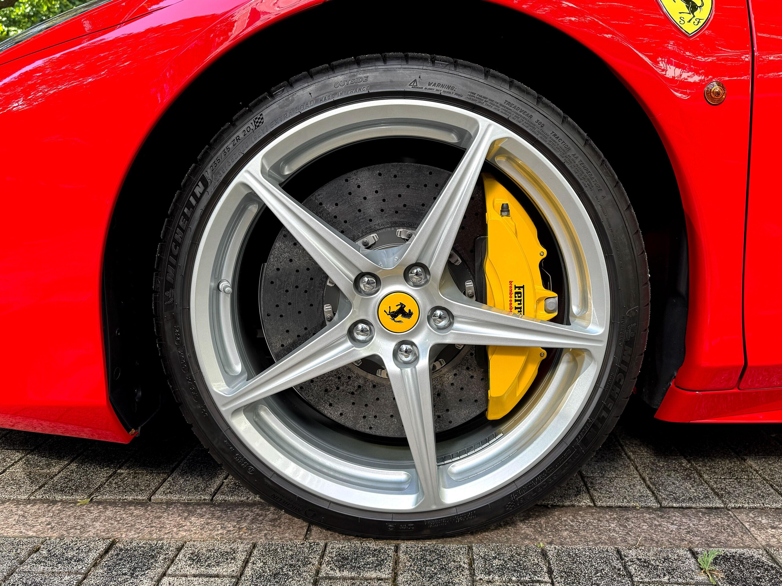 2015 Ferrari 458 Italia F1 DCT — Photo 9 / 11