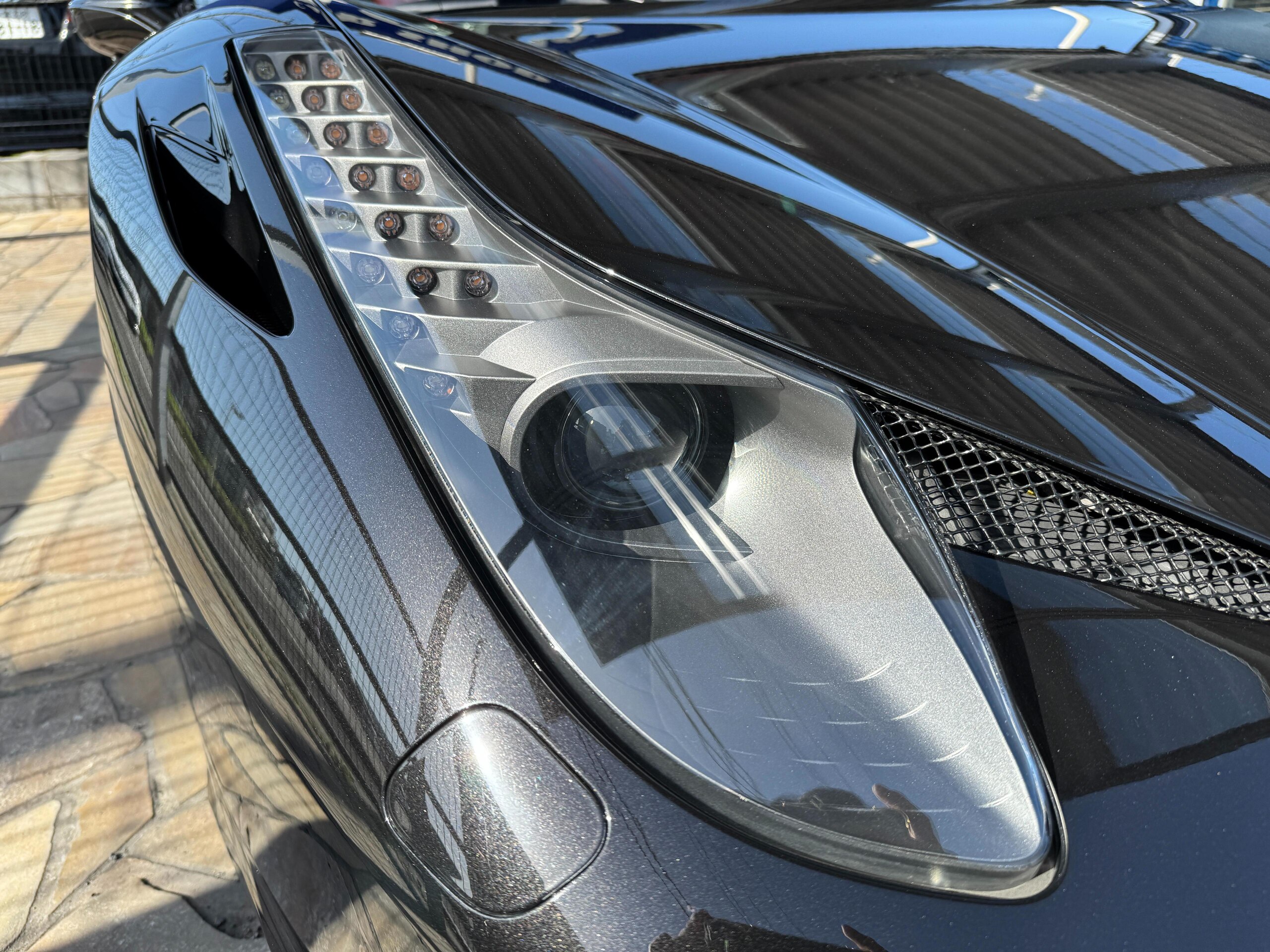 2015 Ferrari 458 Italia F1 DCT — Photo 42 / 53
