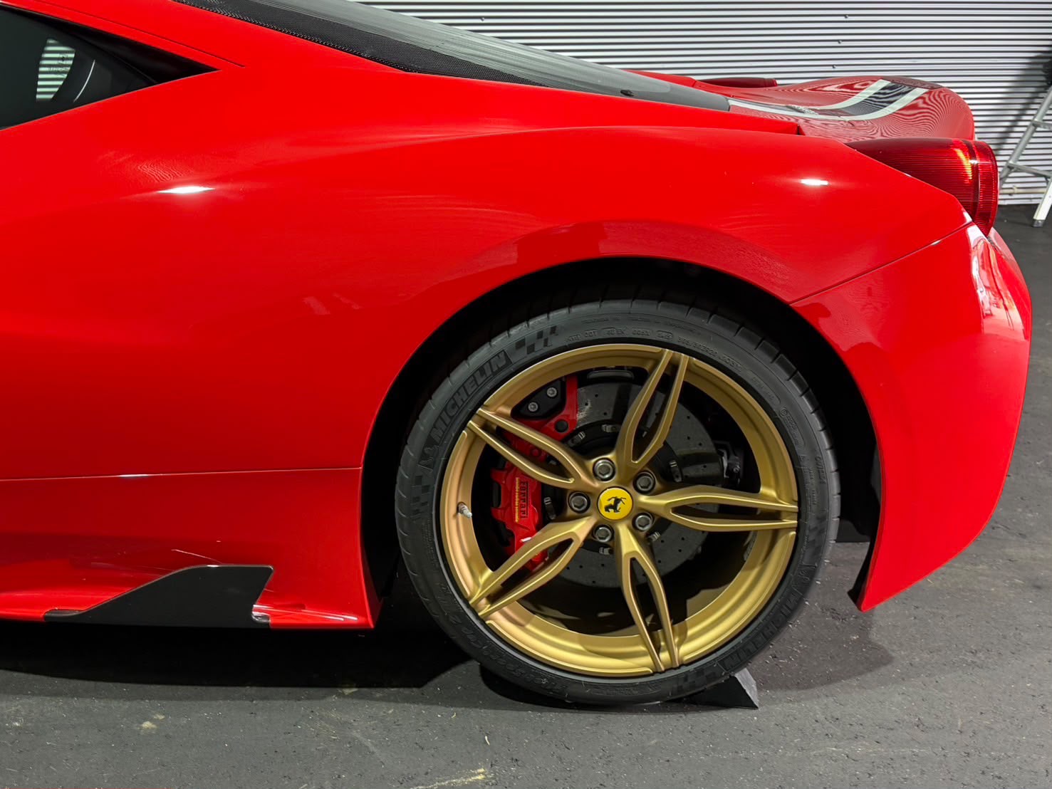 2015 Ferrari 458 Speciale — Photo 6 / 9
