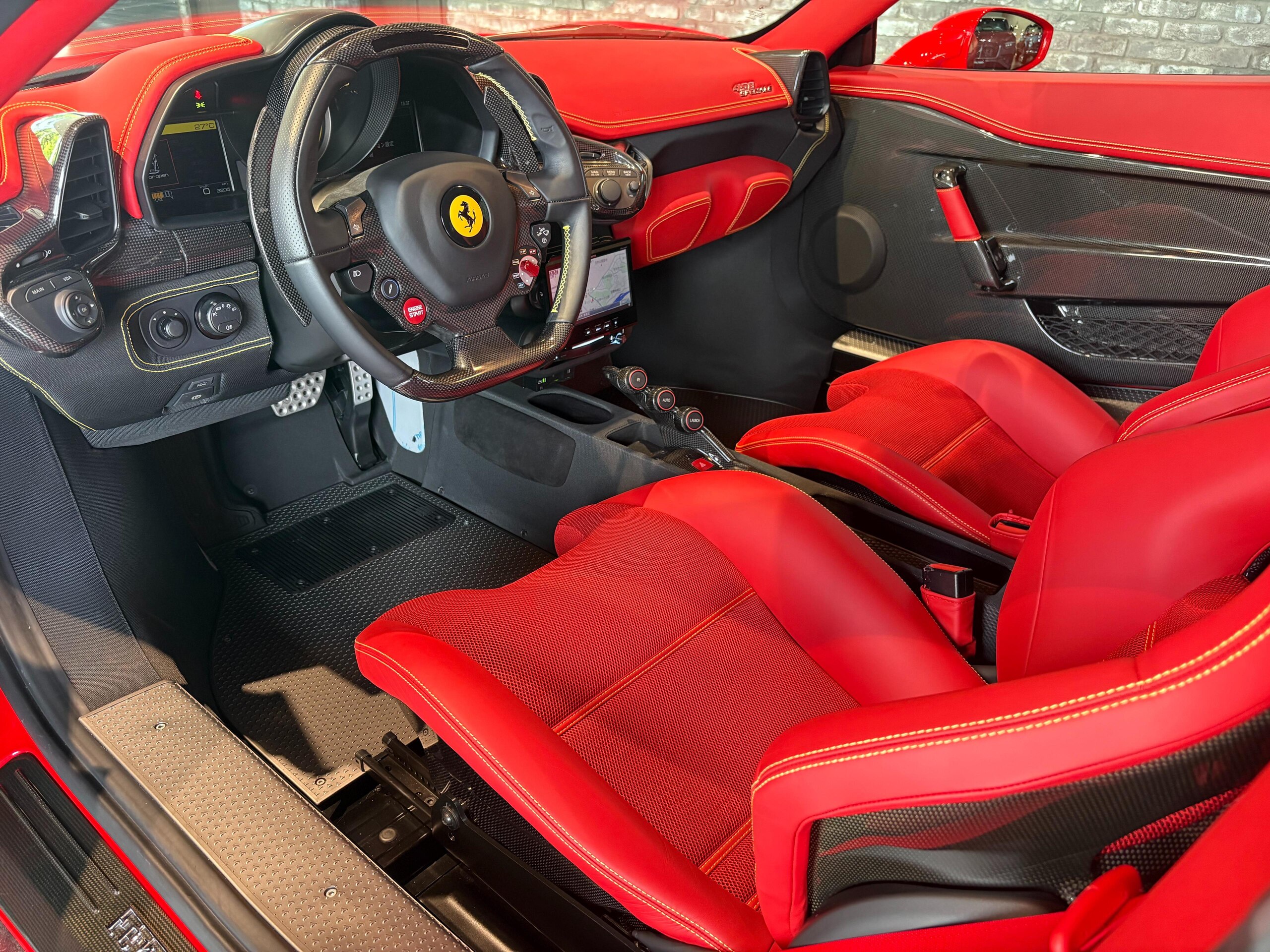 2015 Ferrari 458 Speciale — Photo 8 / 24