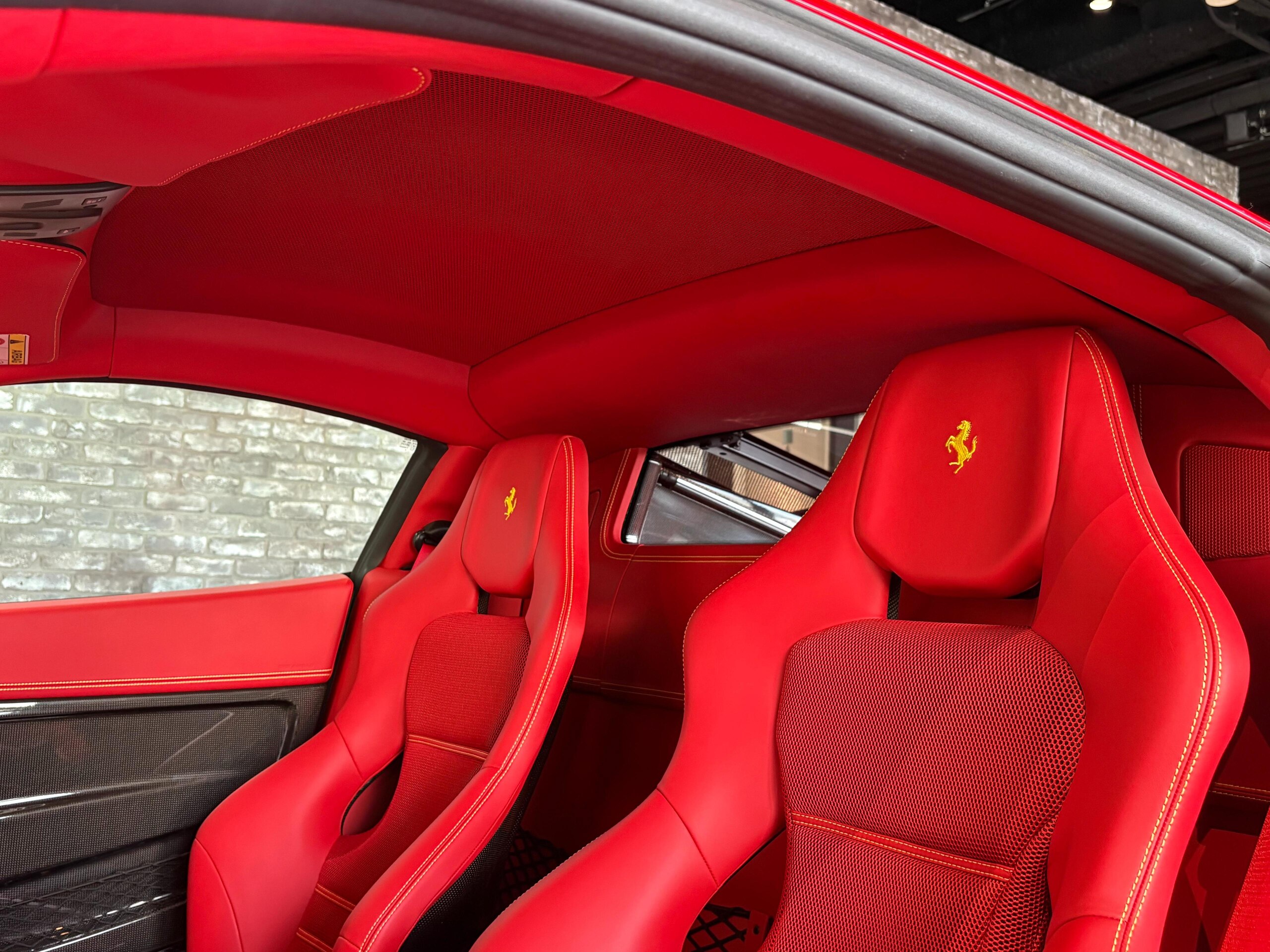 2015 Ferrari 458 Speciale — Photo 15 / 24