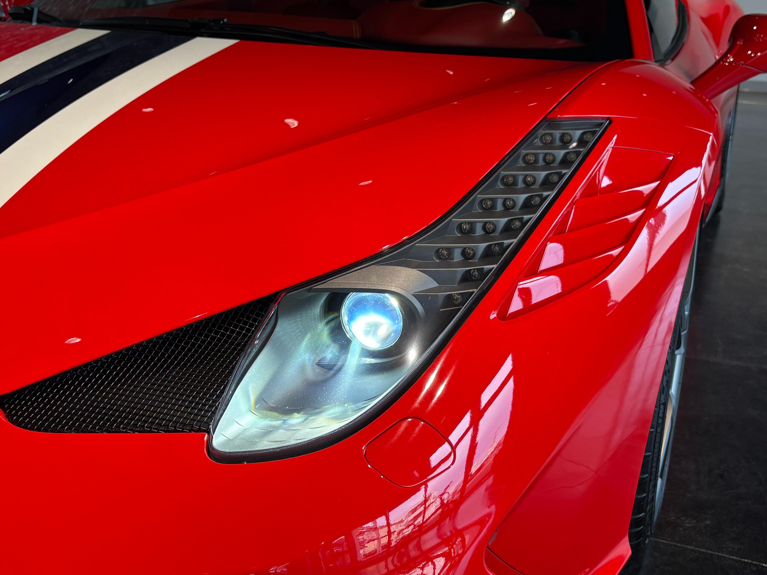 2015 Ferrari 458 Speciale — Photo 22 / 24