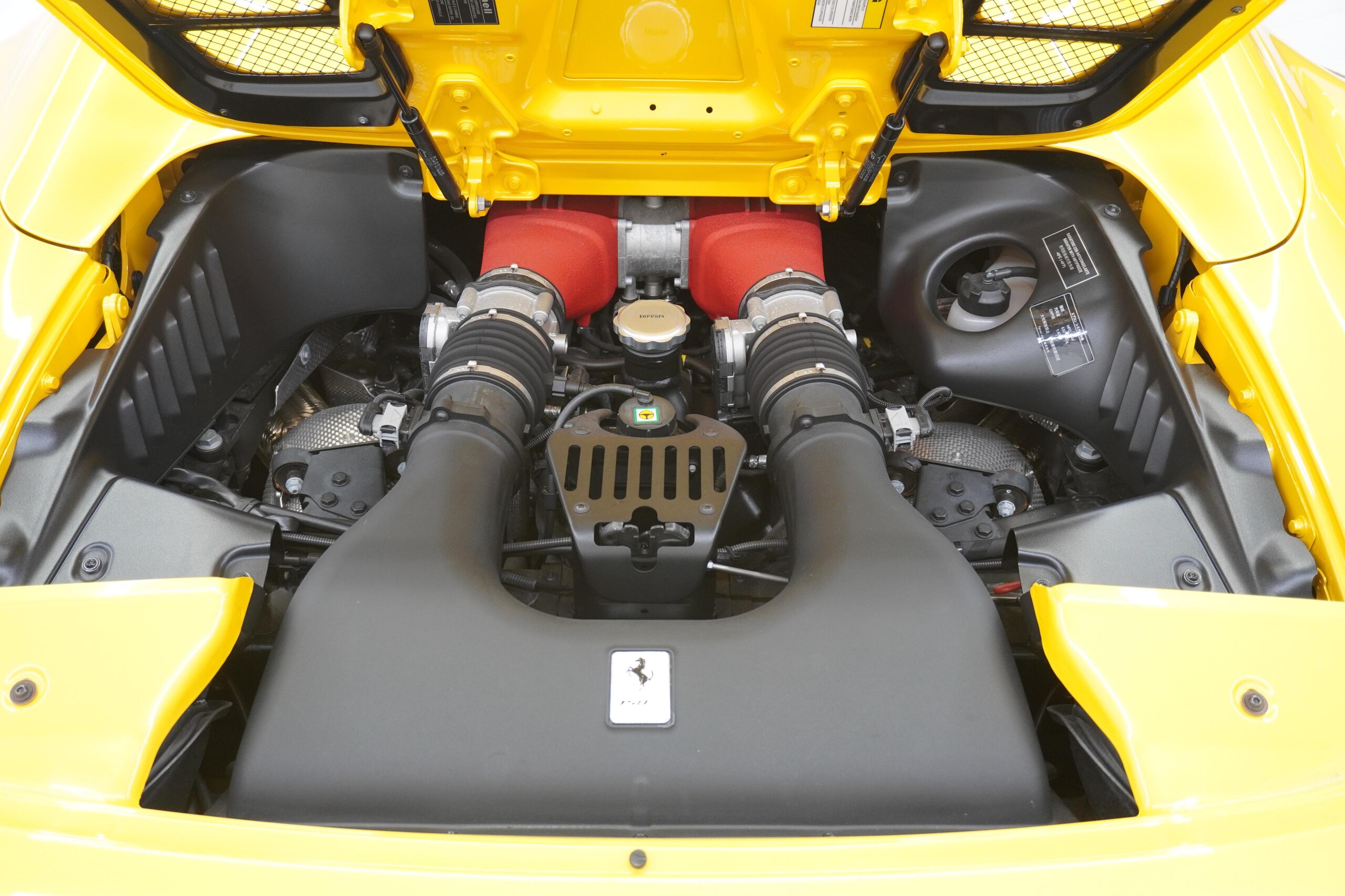 2015 Ferrari 458 Spider — Photo 48 / 70