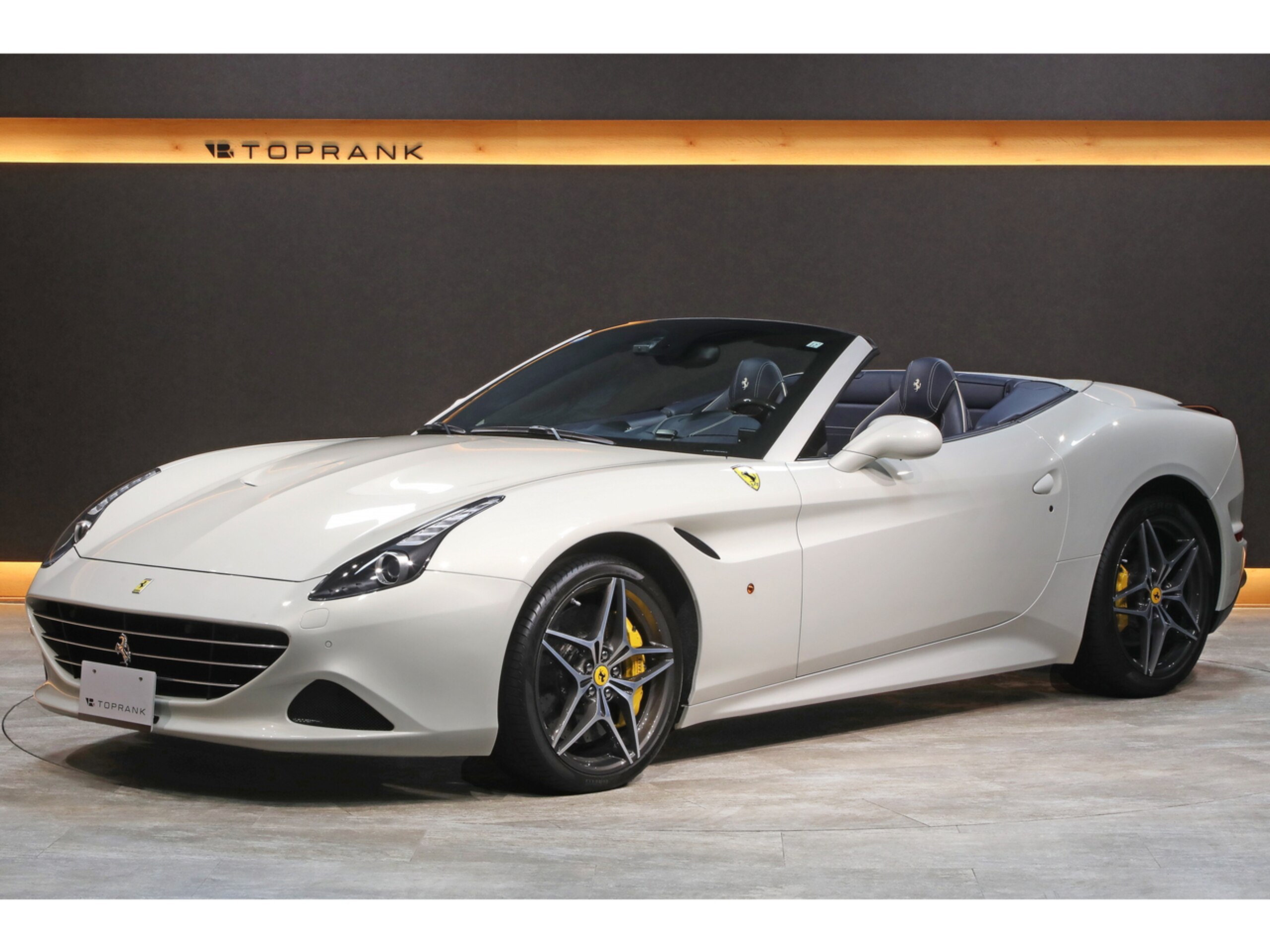 2015 Ferrari California T — Photo 24 / 59