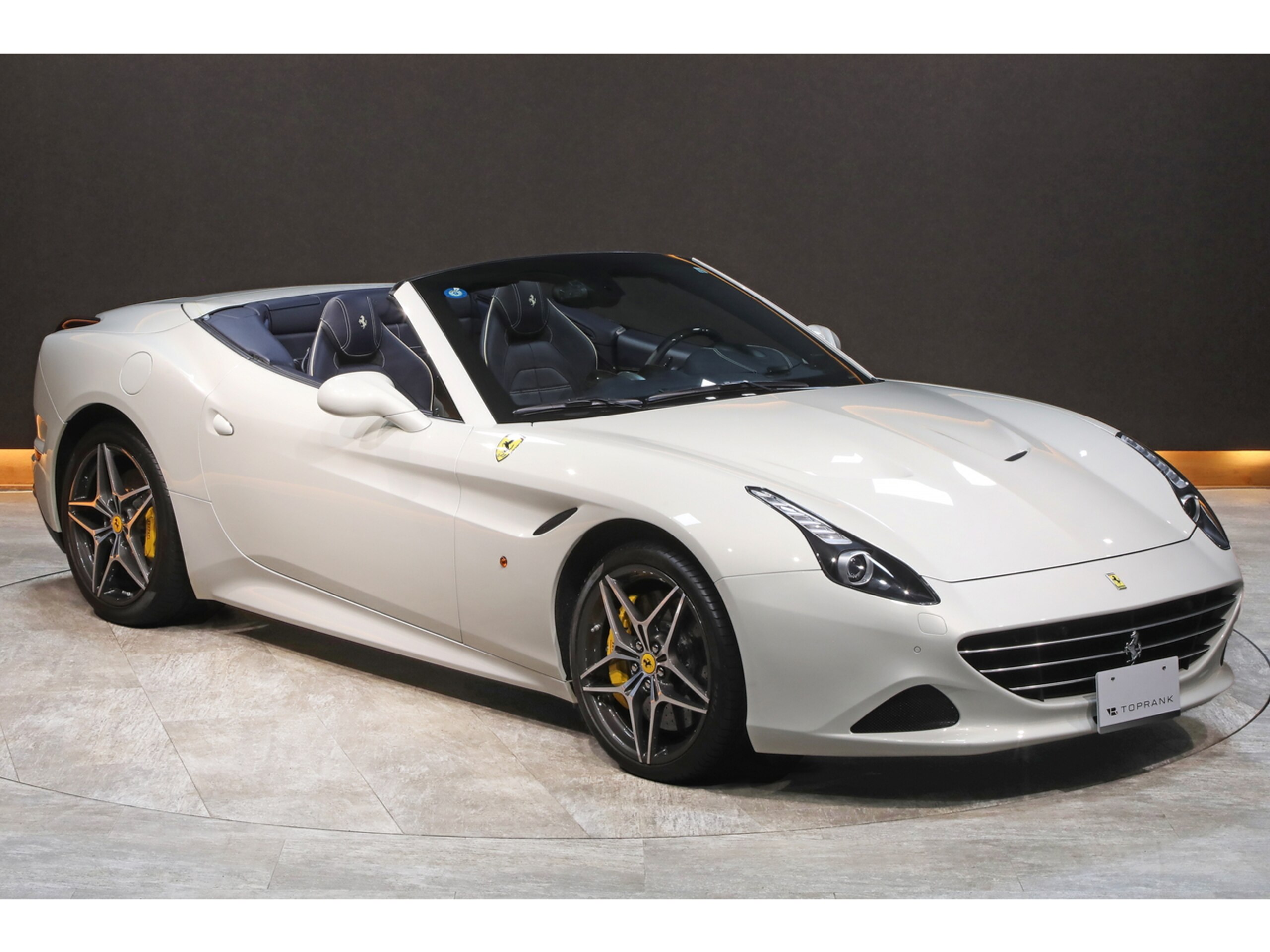 2015 Ferrari California T — Photo 27 / 59