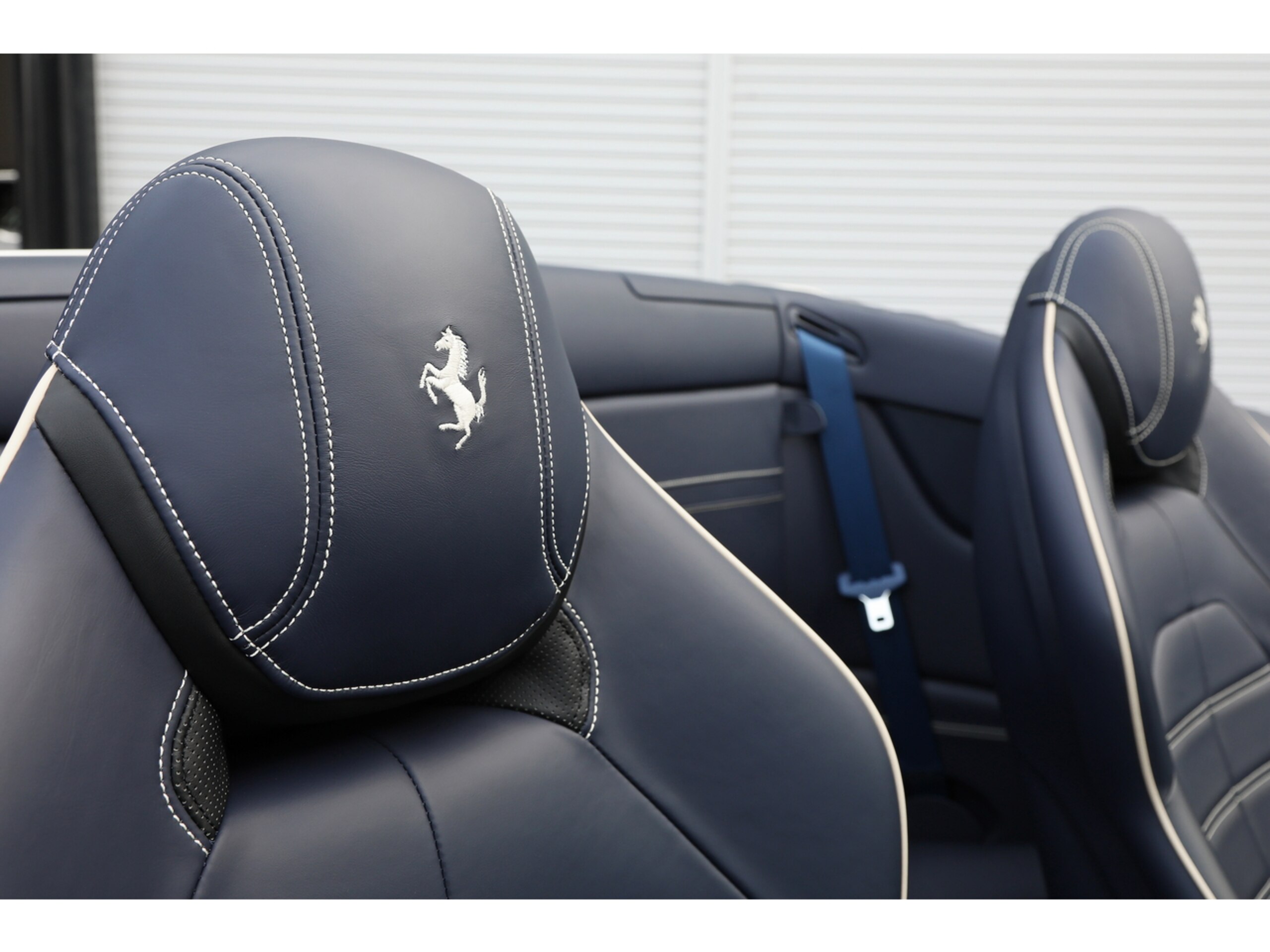 2015 Ferrari California T — Photo 49 / 59