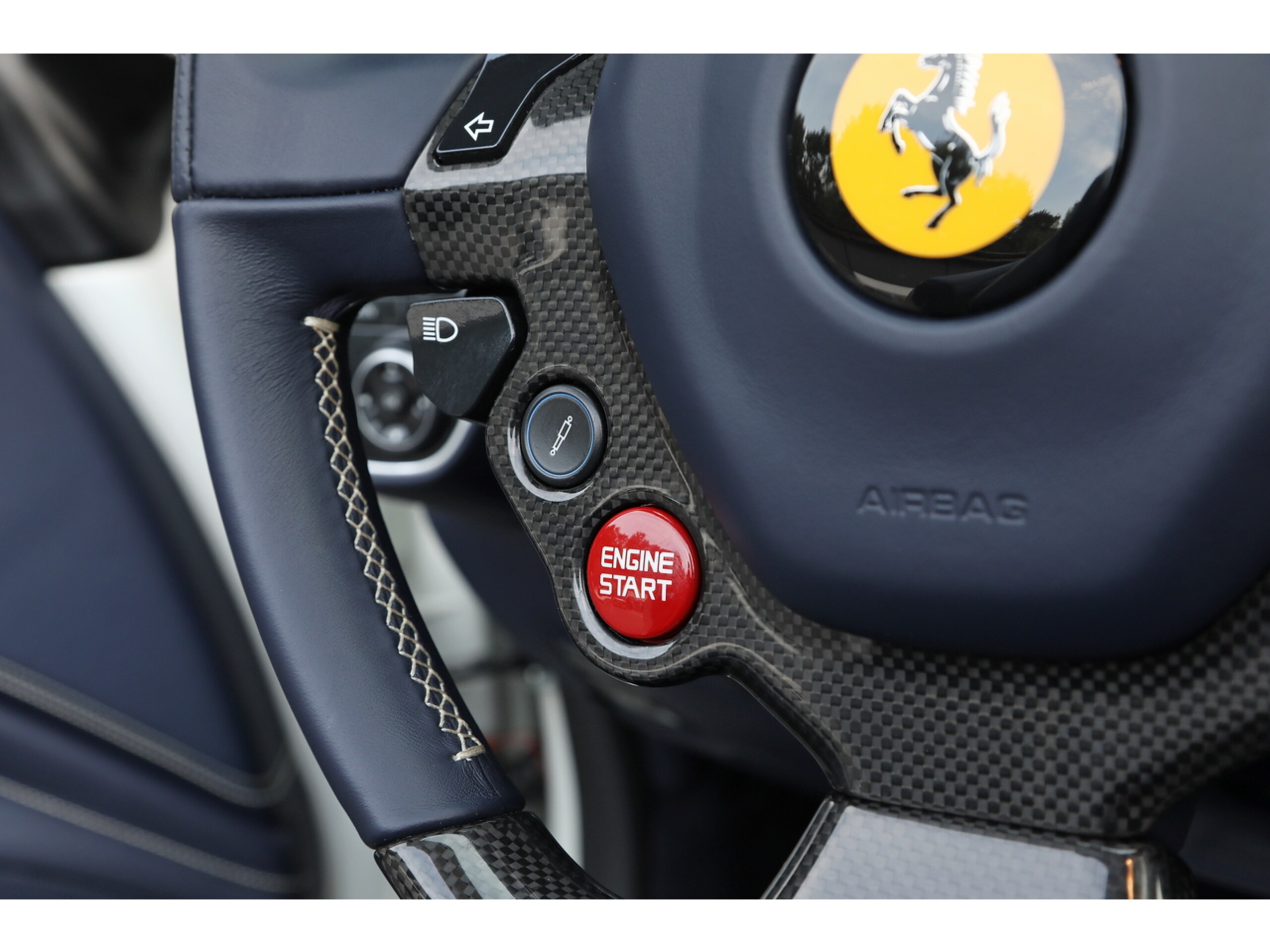 2015 Ferrari California T — Photo 52 / 59