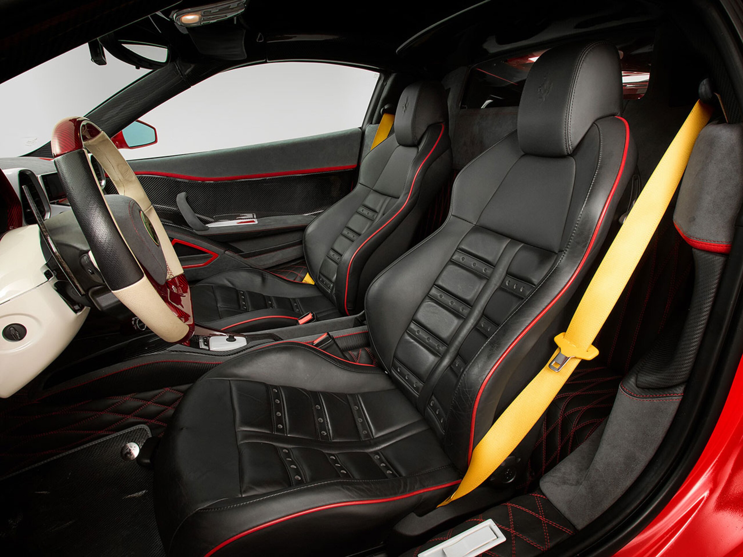 2016 Ferrari 458 Italia F1 DCT — Photo 7 / 37