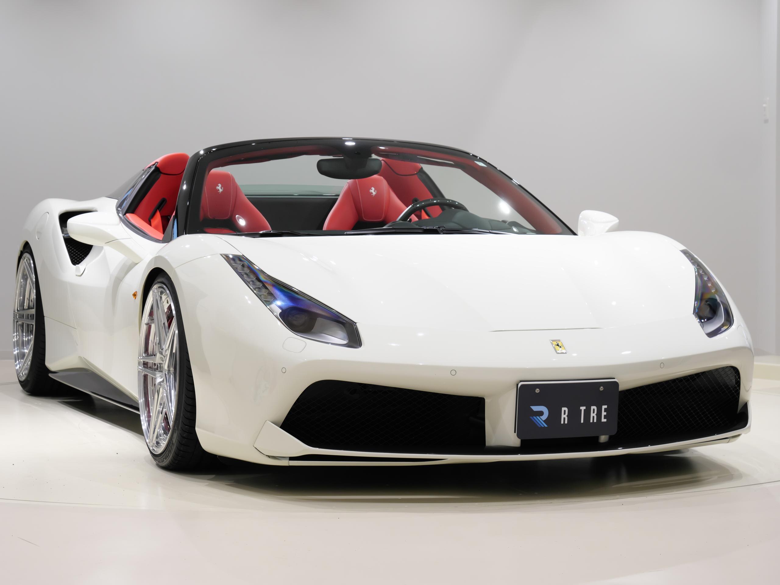 2016 Ferrari 488 Spider — Photo 8 / 40