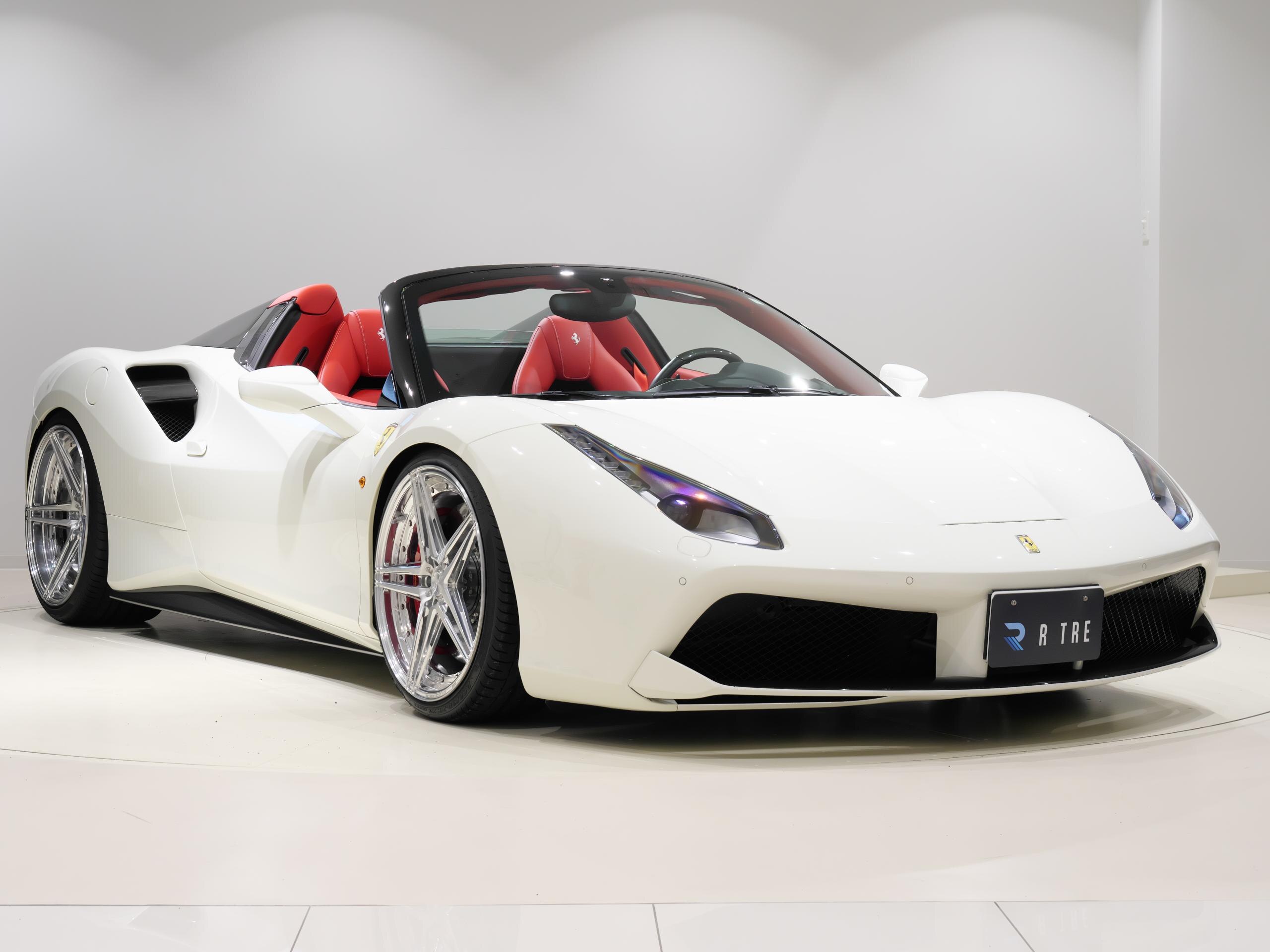 2016 Ferrari 488 Spider — Photo 9 / 40