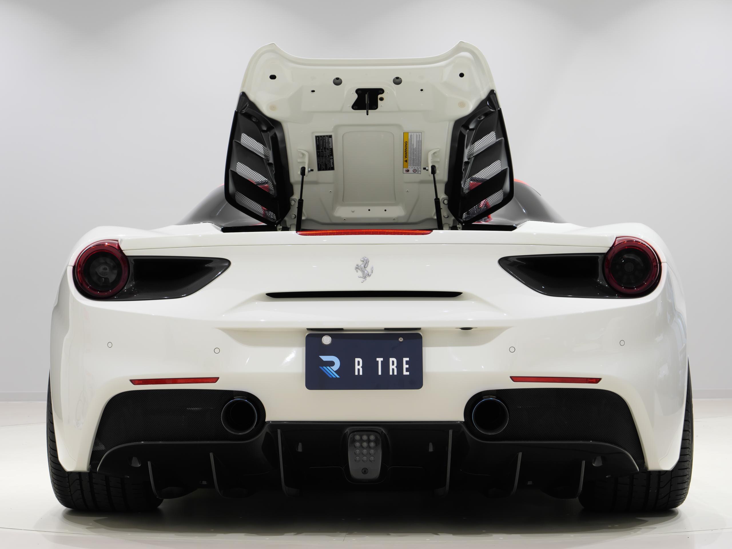 2016 Ferrari 488 Spider — Photo 31 / 40