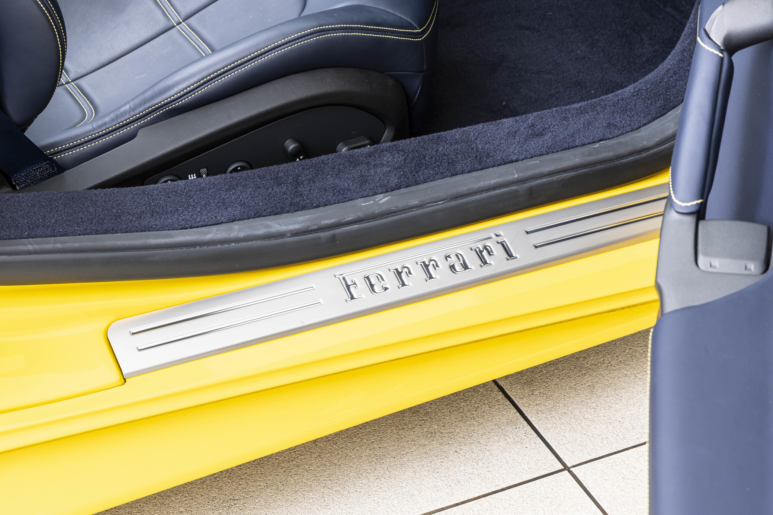 2016 Ferrari 488 Spider — Photo 18 / 25