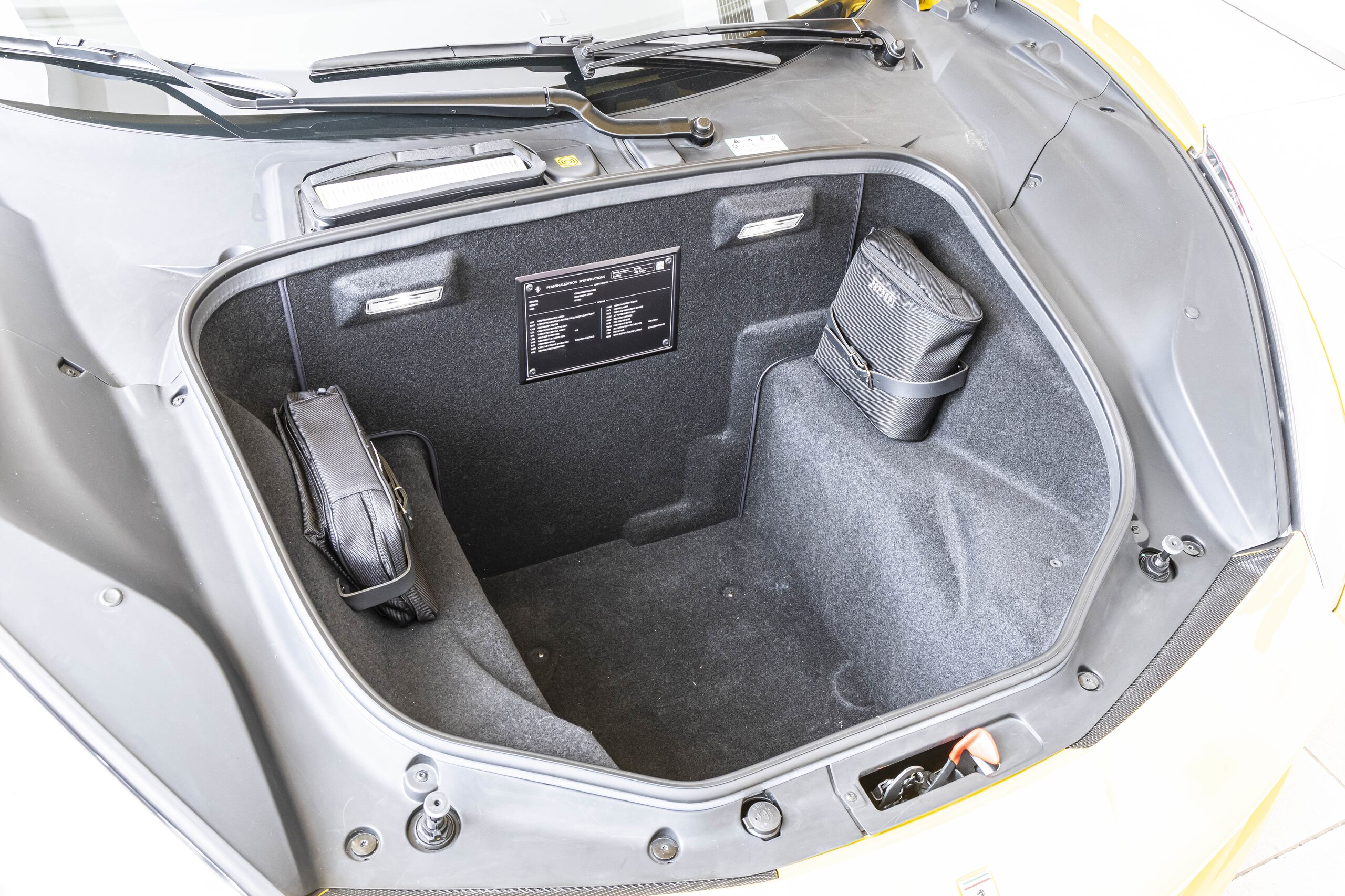 2016 Ferrari 488 Spider — Photo 21 / 25