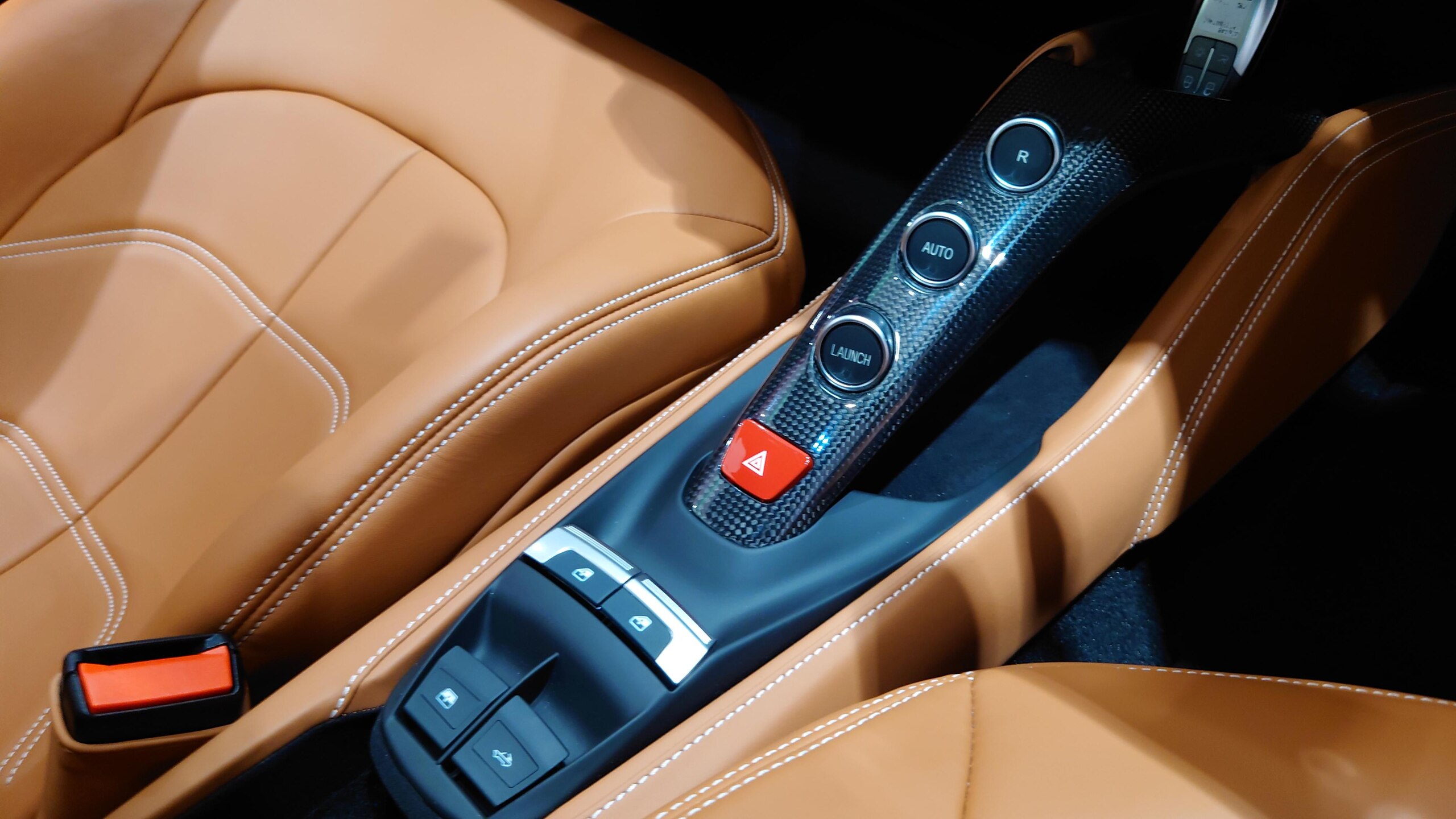 2016 Ferrari 488 Spider — Photo 9 / 65