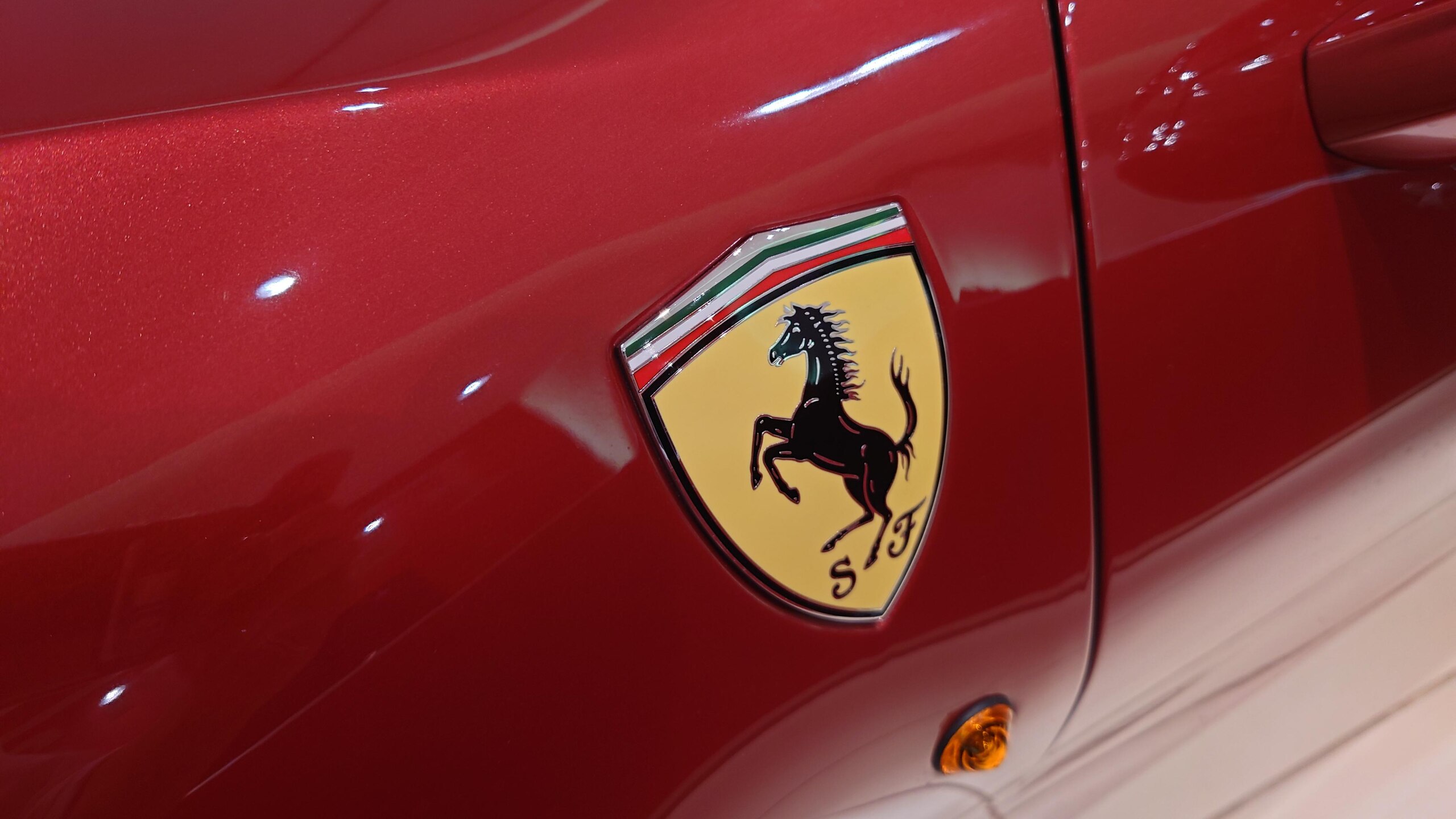 2016 Ferrari 488 Spider — Photo 21 / 65