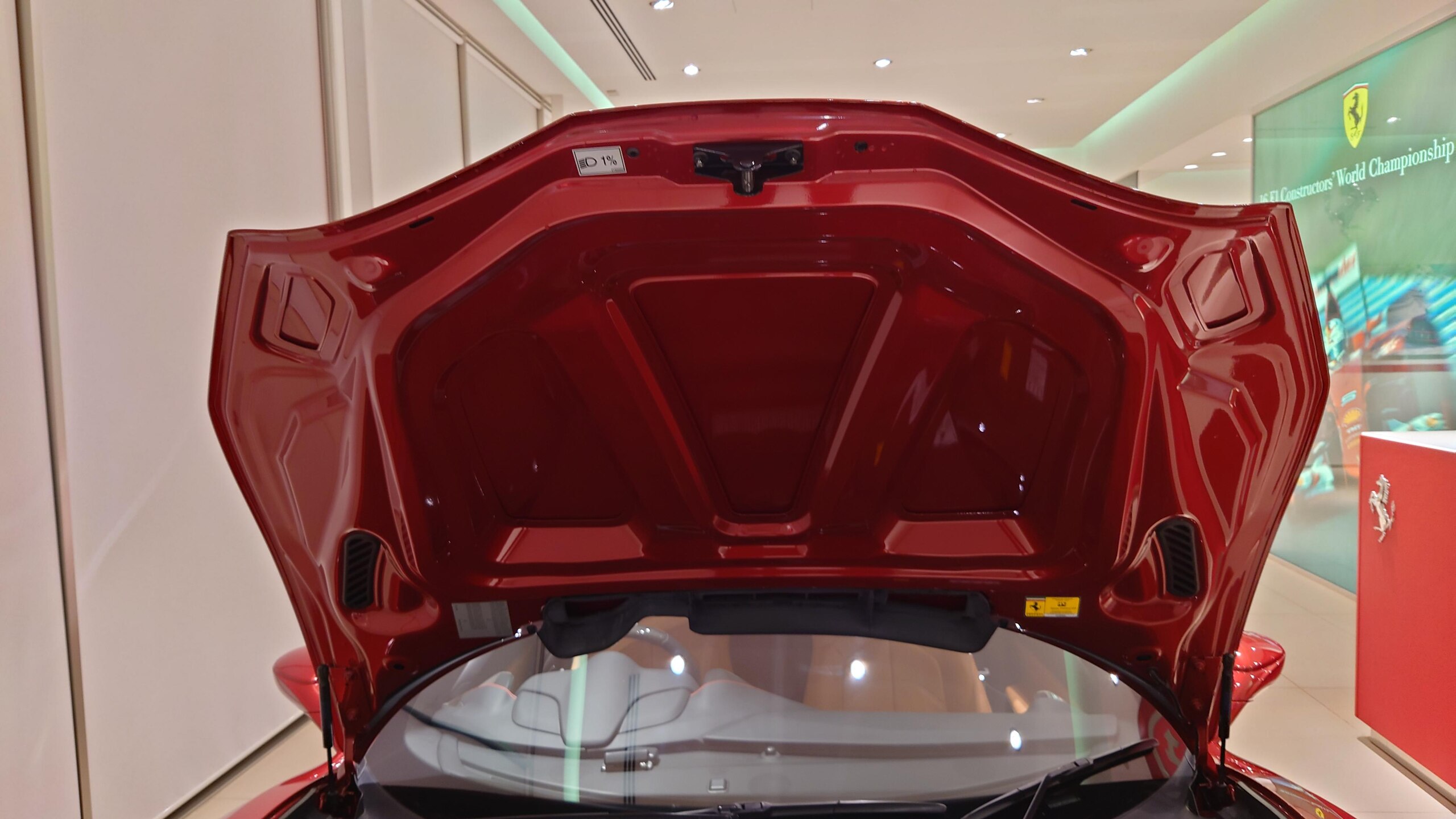 2016 Ferrari 488 Spider — Photo 37 / 65