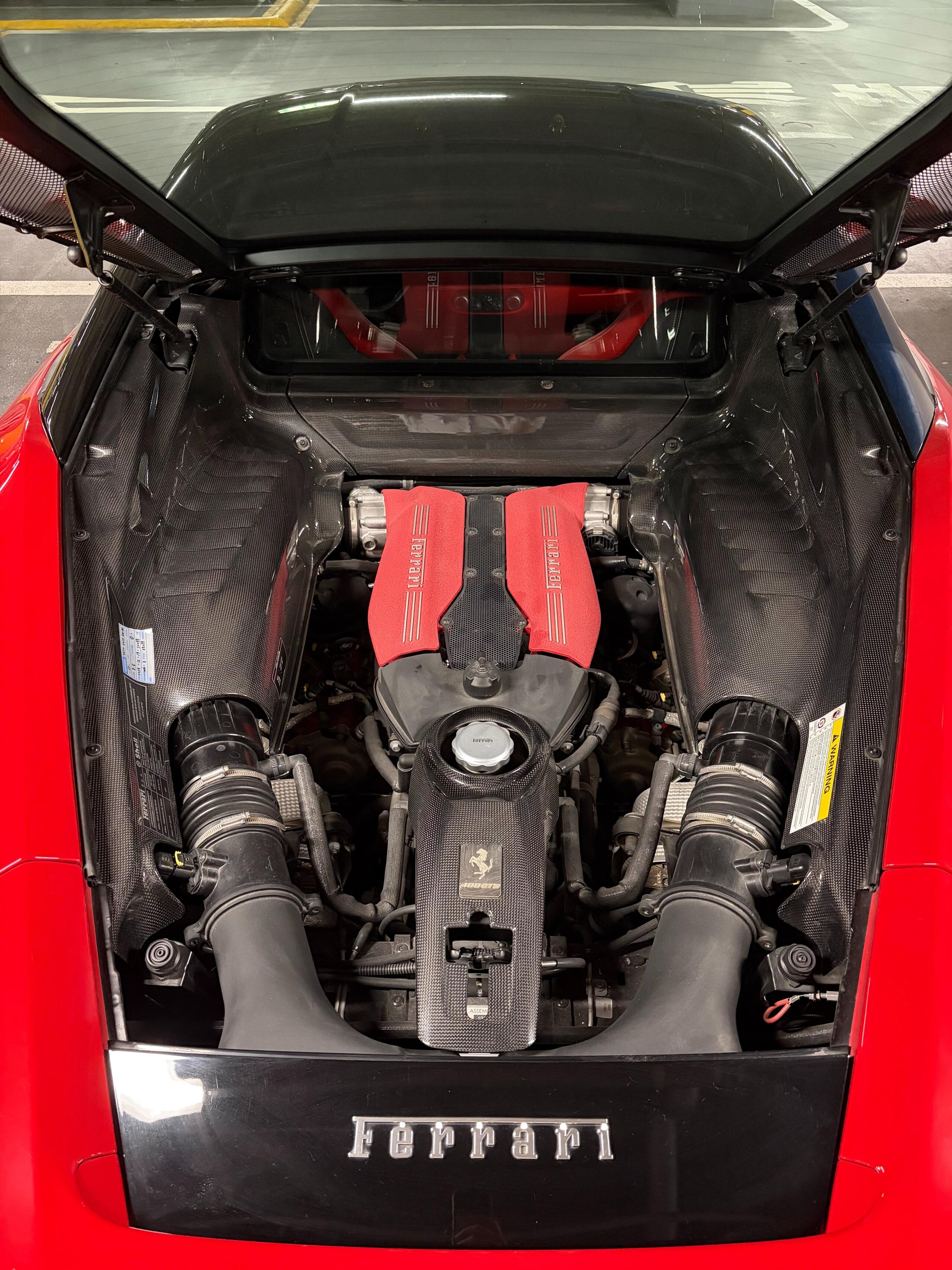 2016 Ferrari 488GTB — Photo 32 / 32