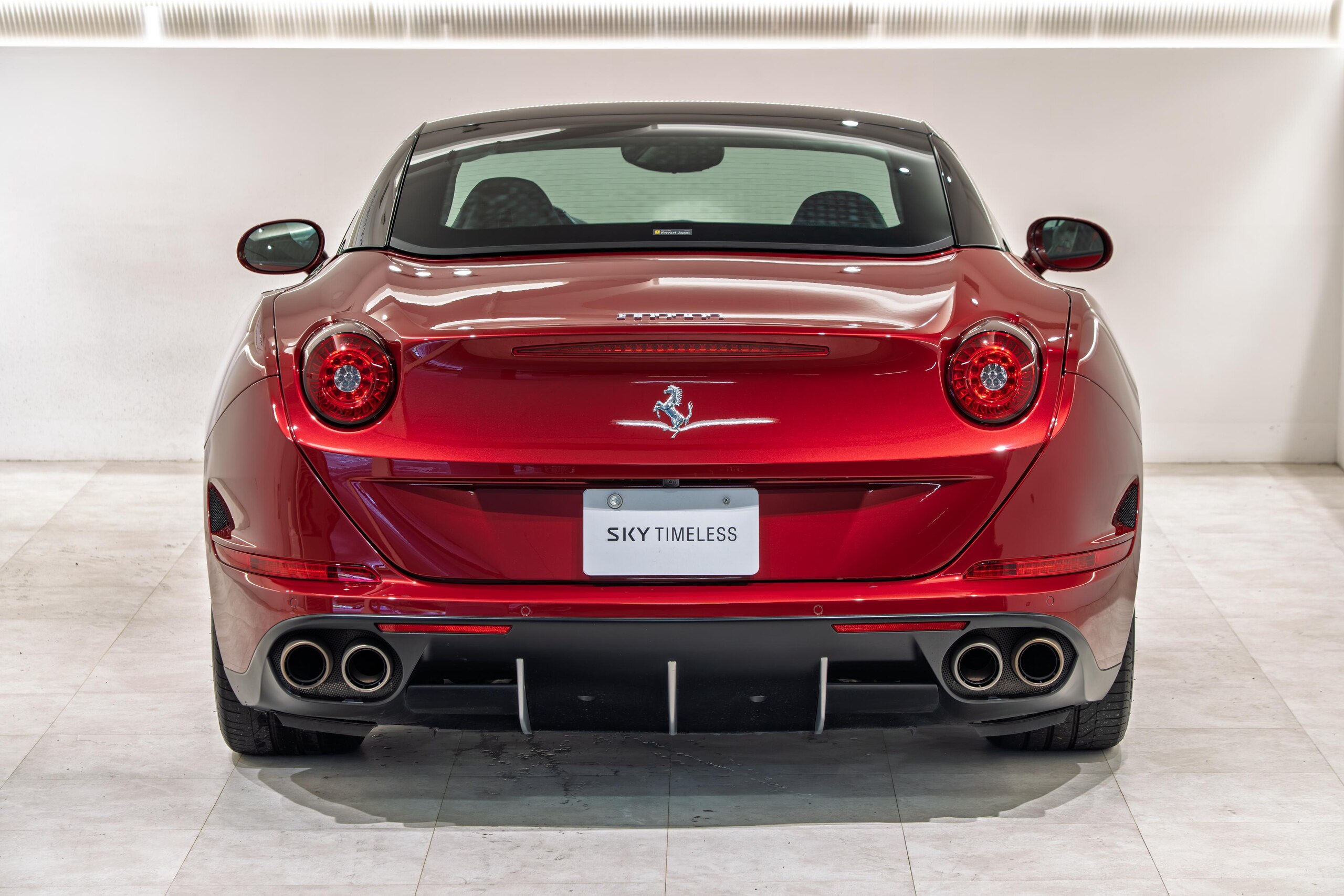 2016 Ferrari California T — Photo 6 / 37