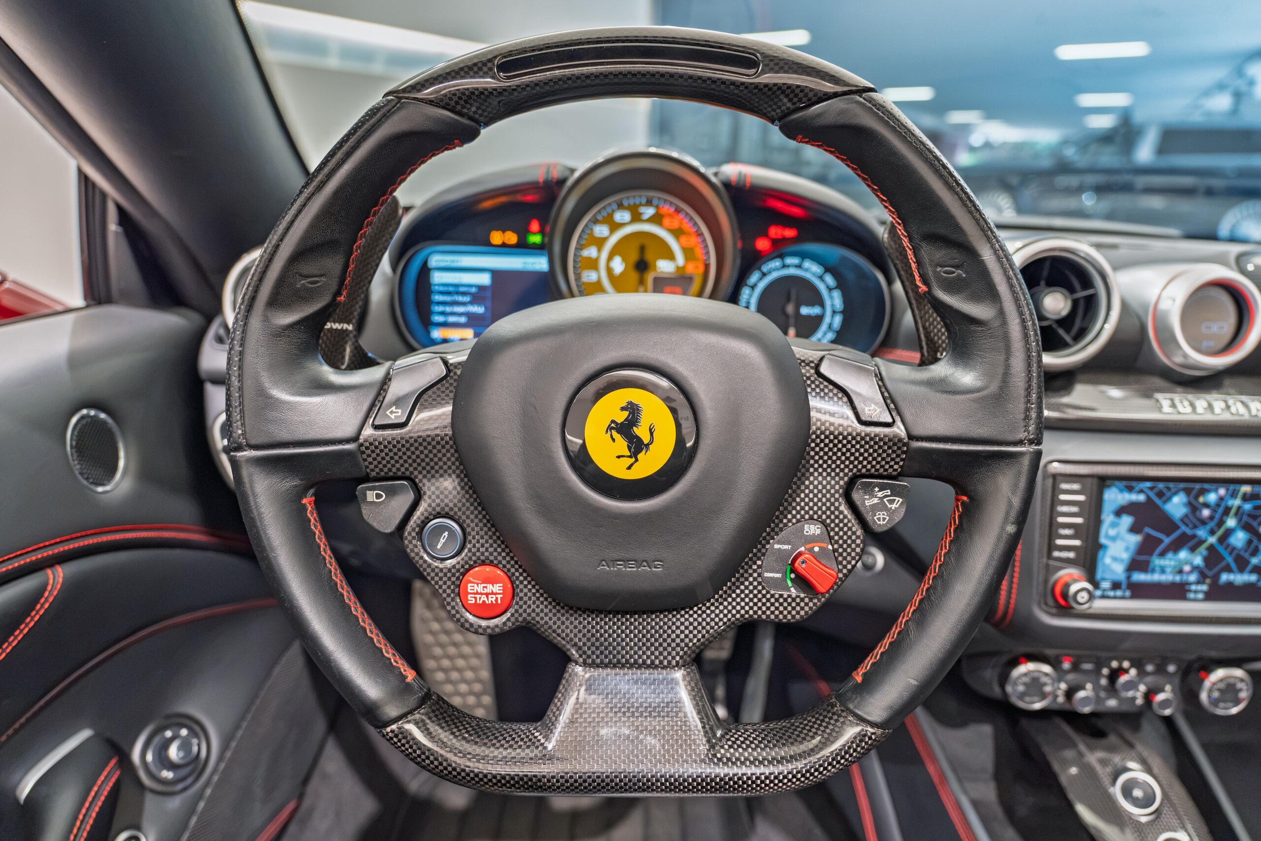 2016 Ferrari California T — Photo 7 / 37
